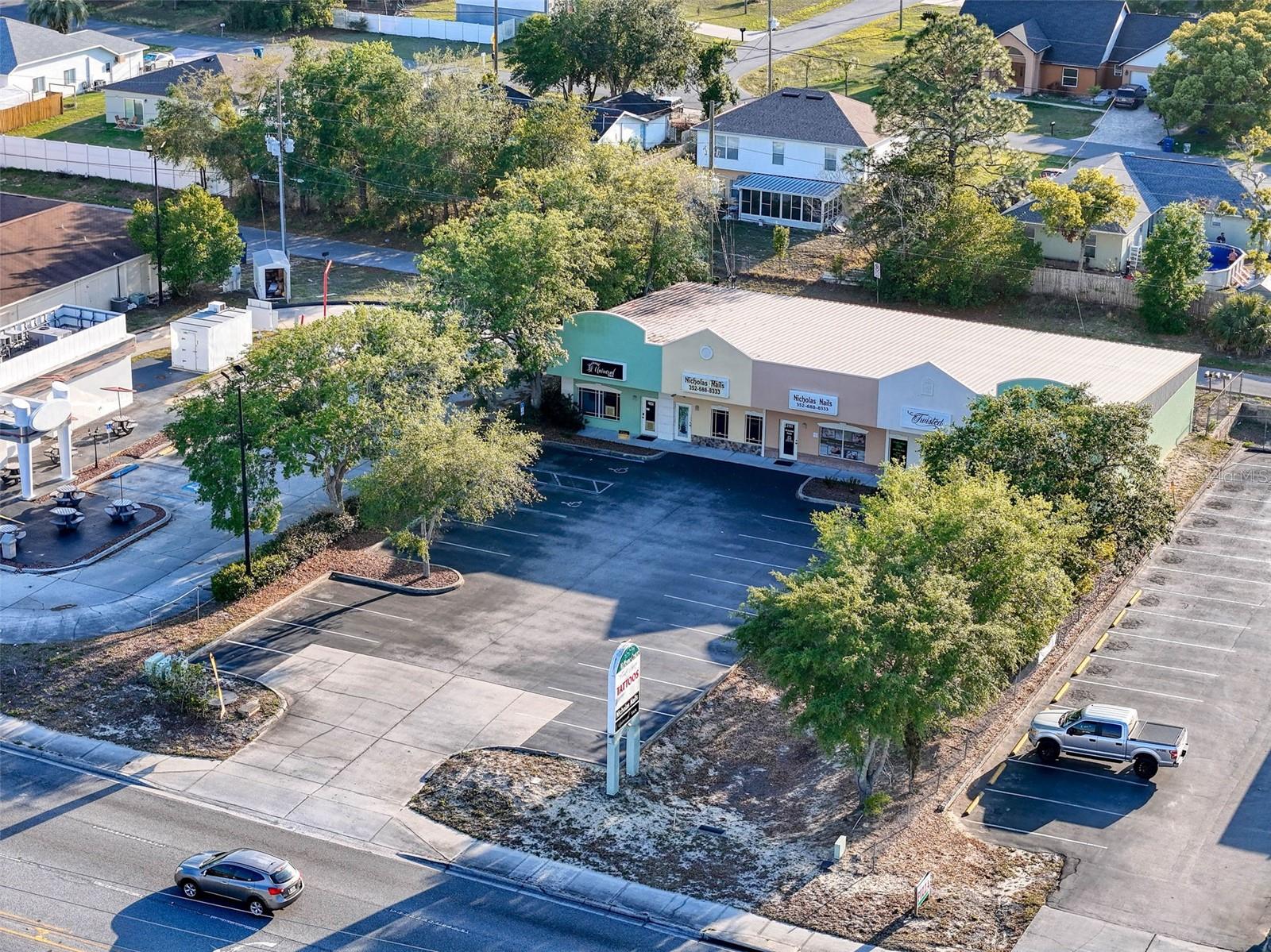 Listing photo id 29 for 2157 Mariner Boulevard