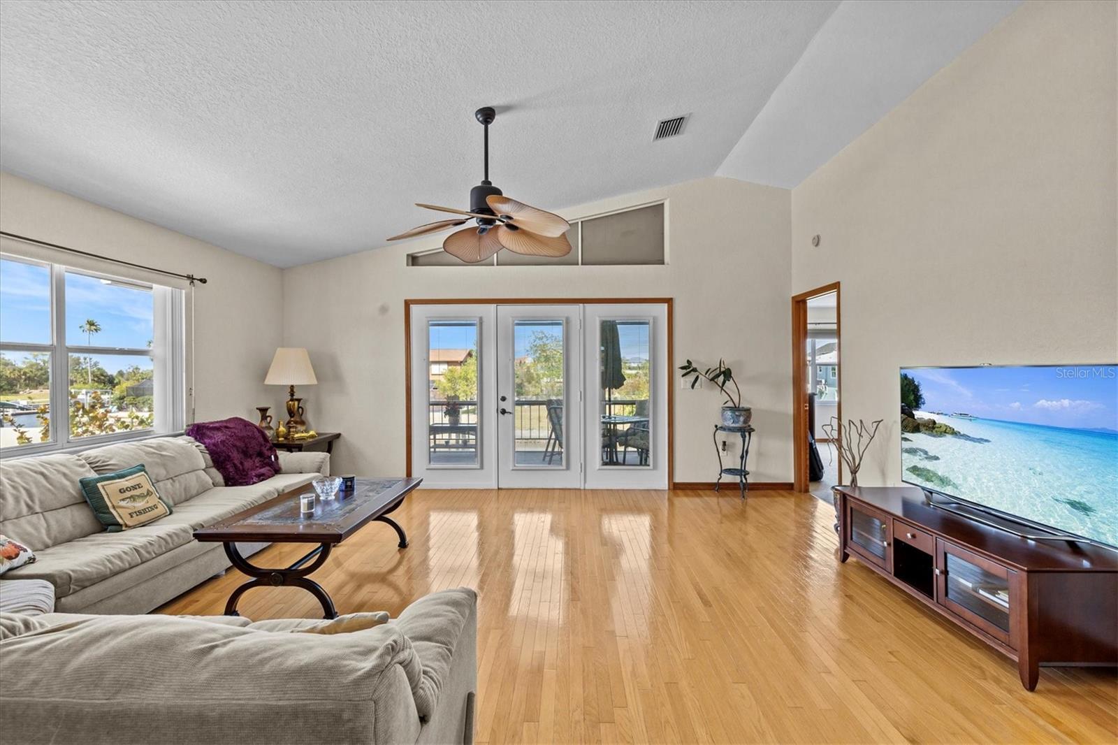 Image 22 of 64 For 15535 Allmand Drive
