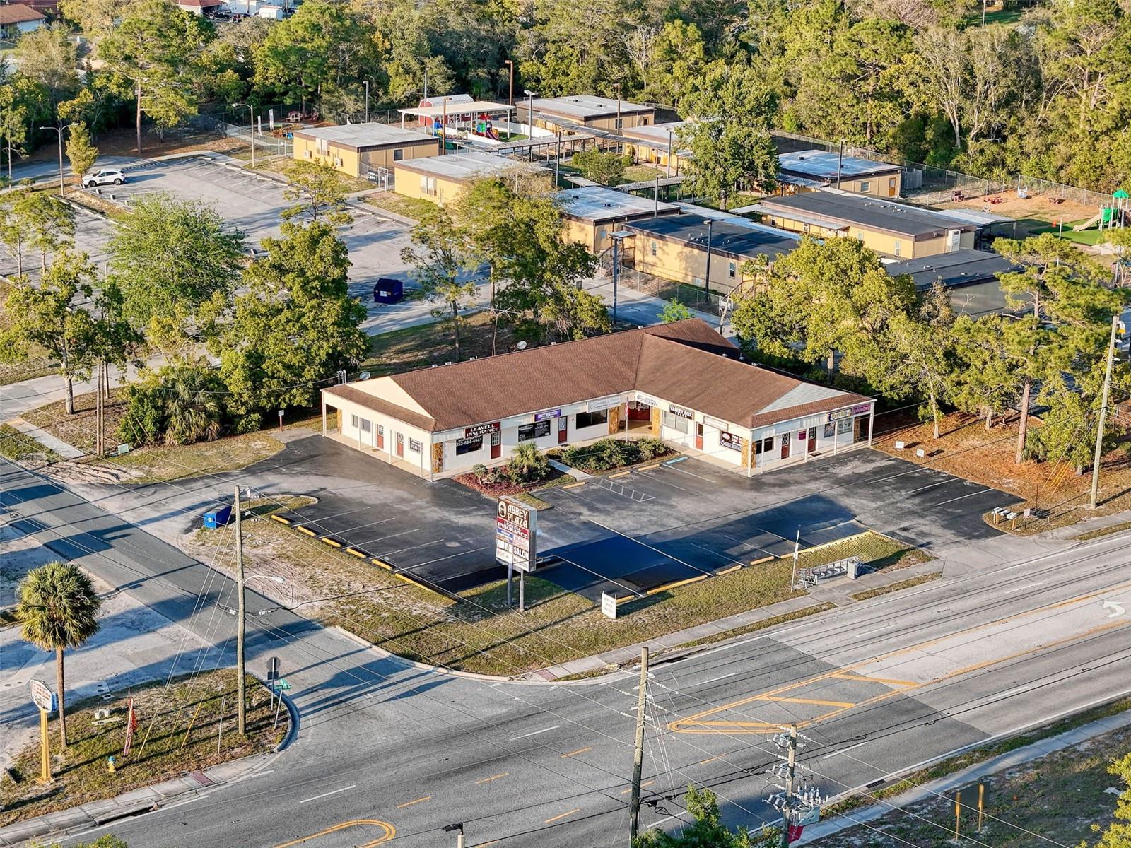 Image 16 of 25 For 11211 Spring Hill Drive