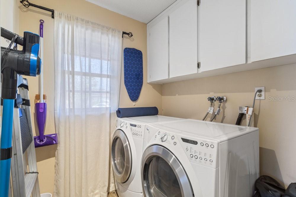Listing photo id 15 for 9100 Whitman Lane
