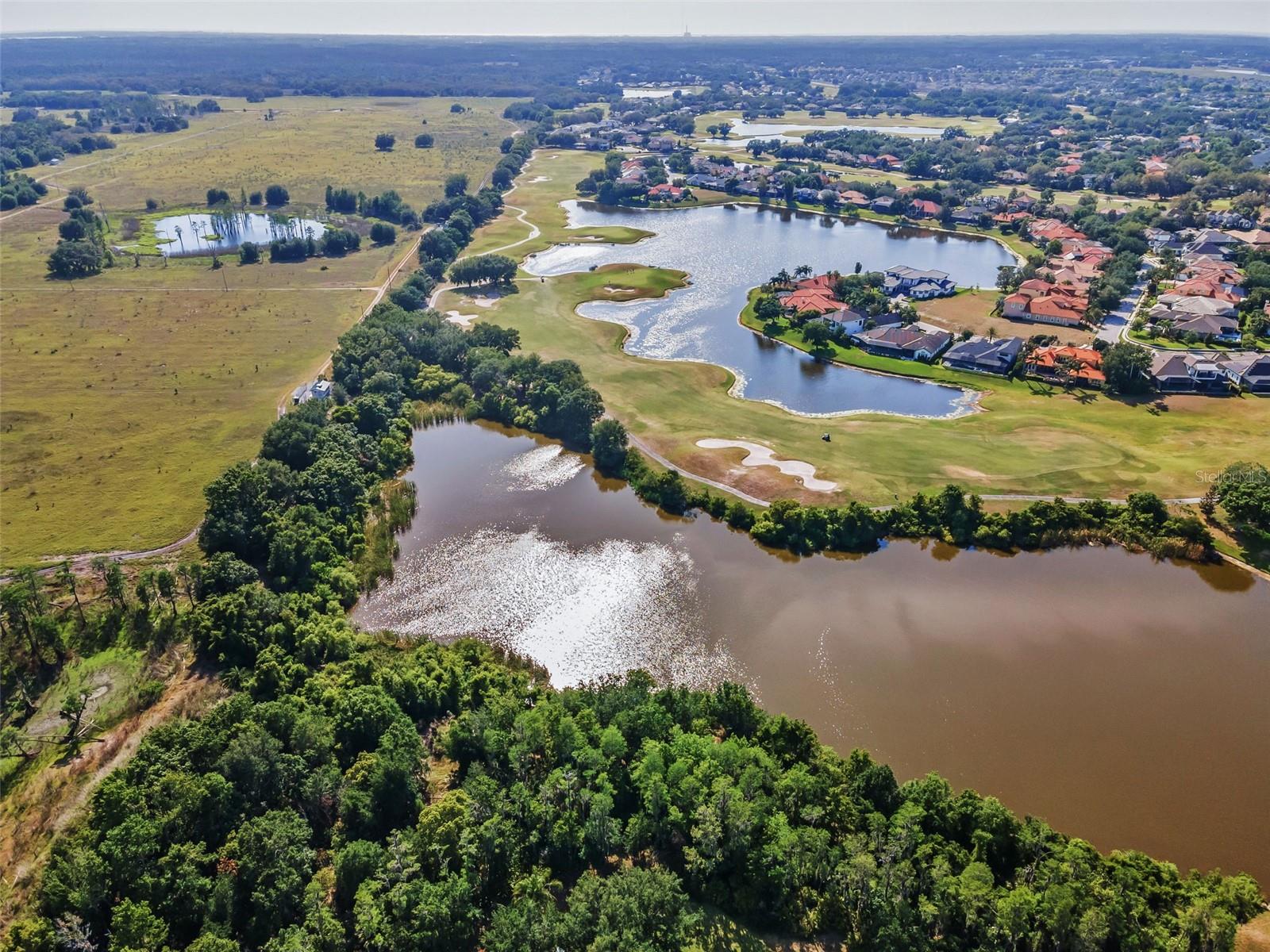 Listing photo id 4 for 1033 Tuscany Drive