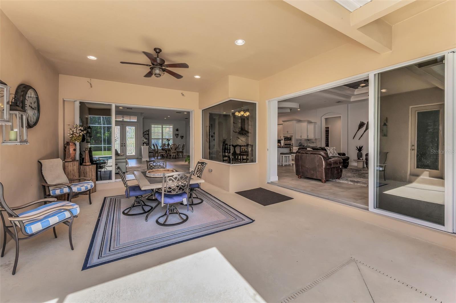 Listing photo id 61 for 1033 Tuscany Drive