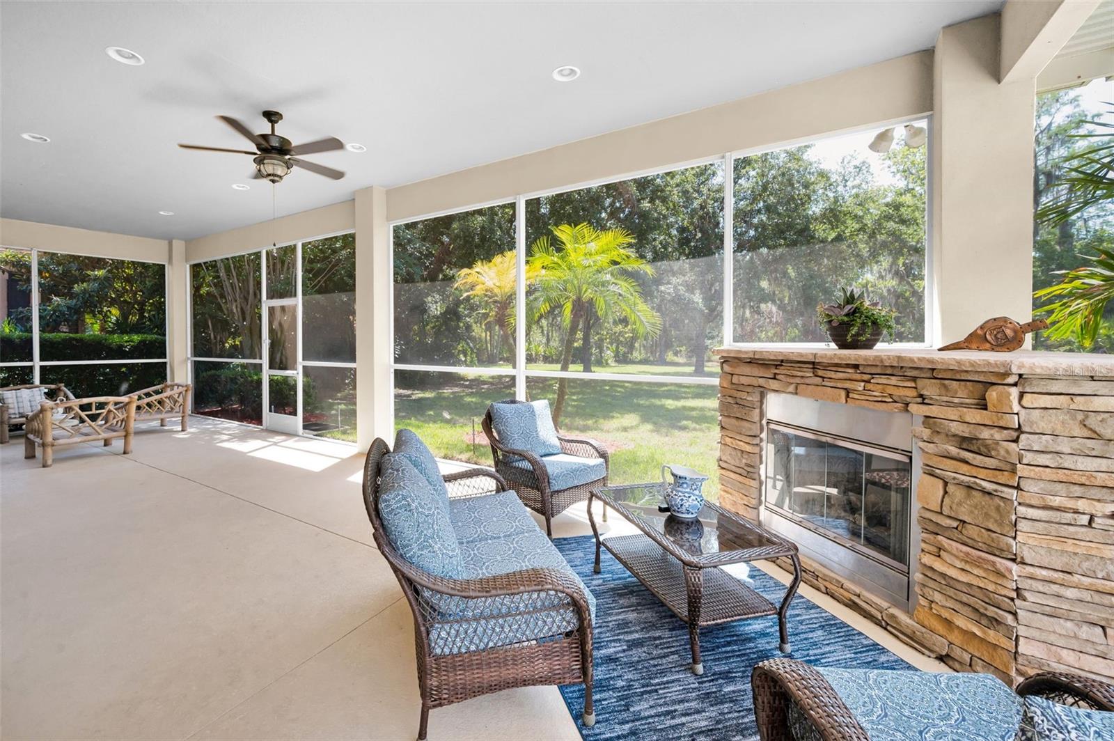Listing photo id 69 for 1033 Tuscany Drive
