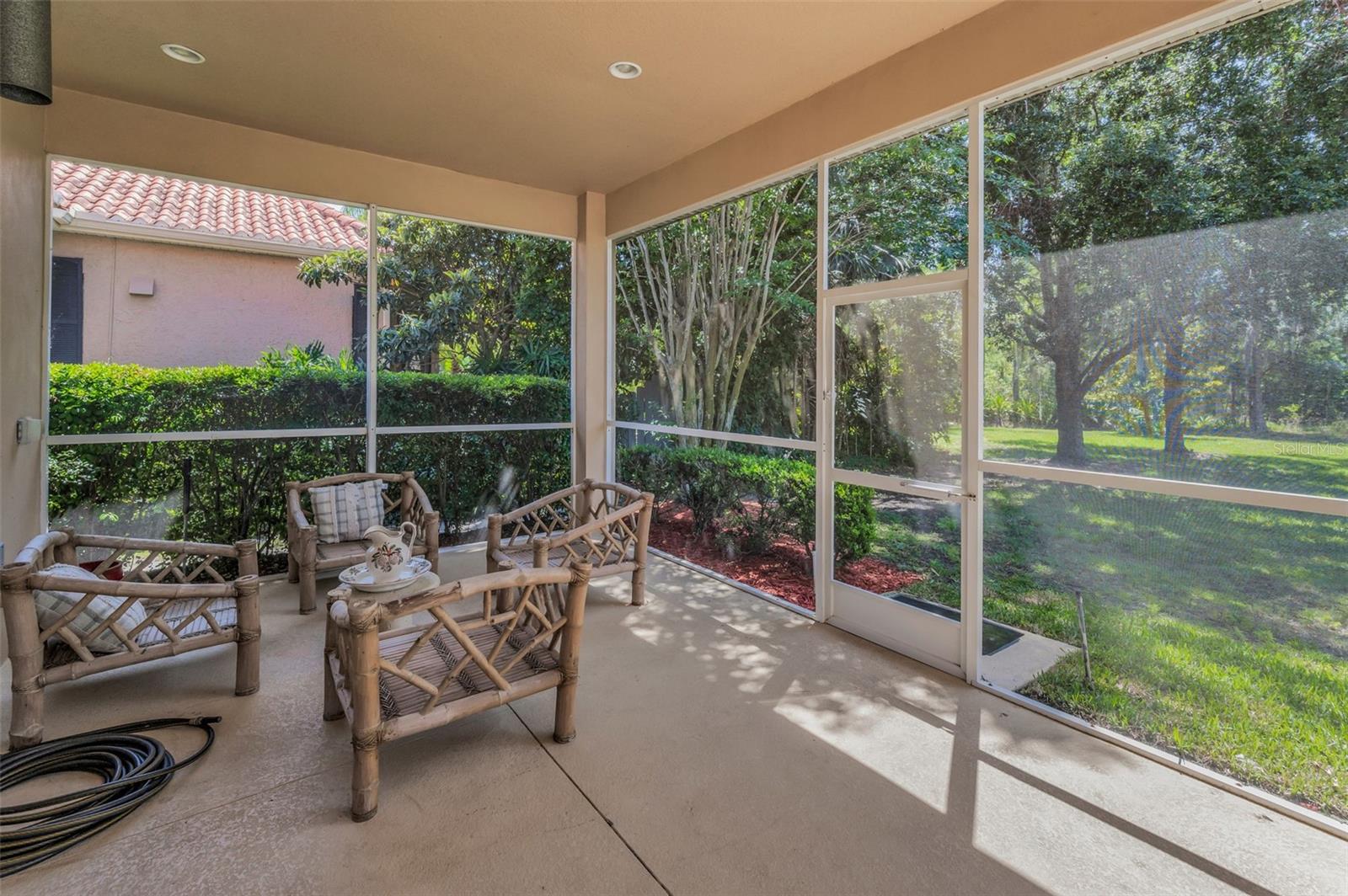 Listing photo id 70 for 1033 Tuscany Drive