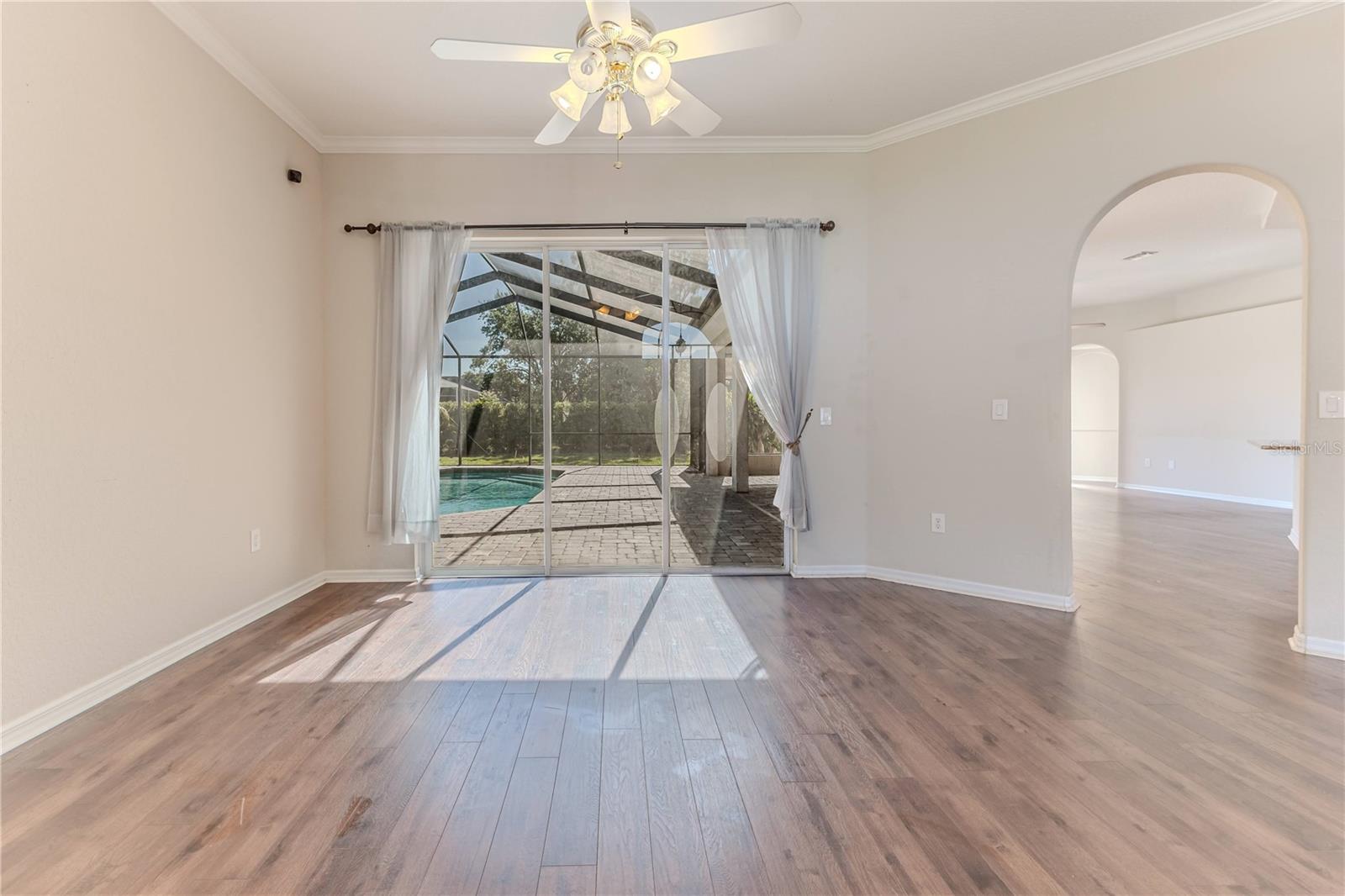 Image 19 of 84 For 4044 Chesterfield Drive