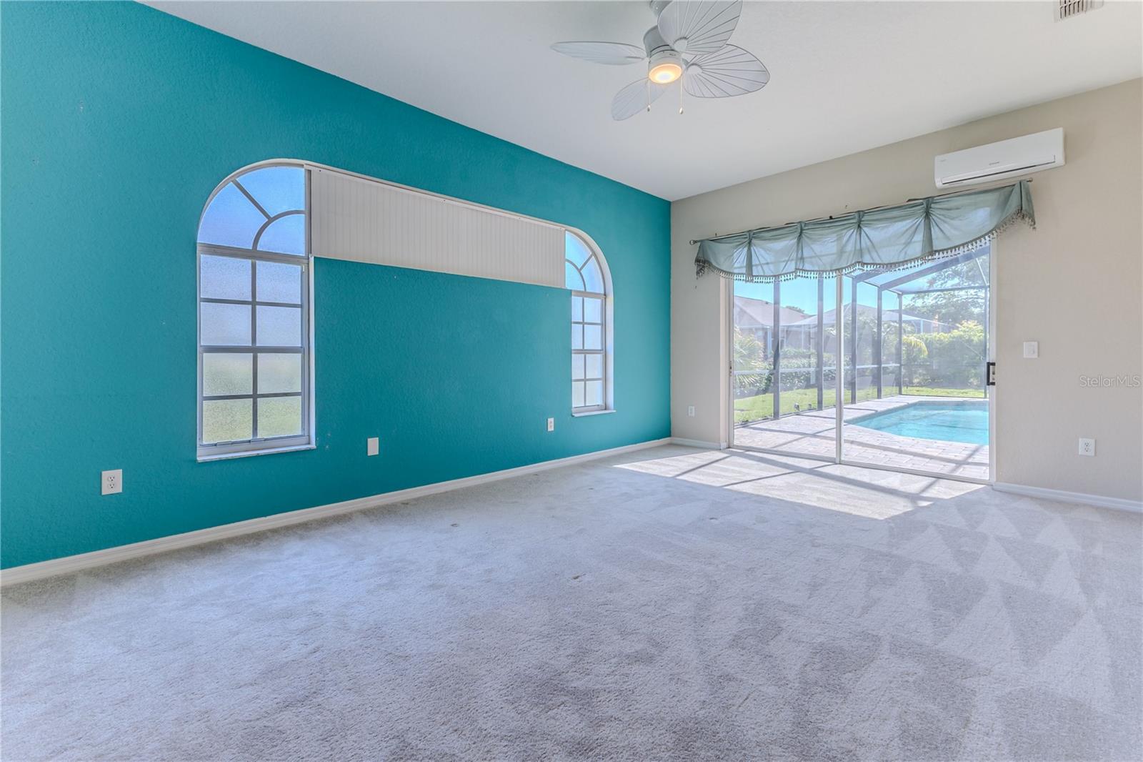 Image 22 of 84 For 4044 Chesterfield Drive