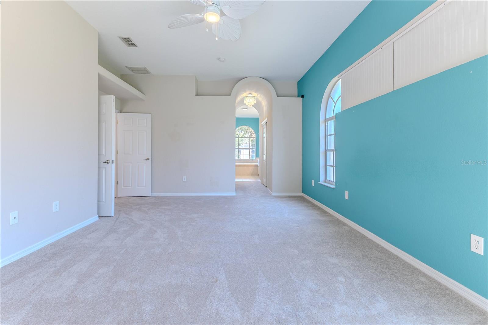 Image 25 of 84 For 4044 Chesterfield Drive