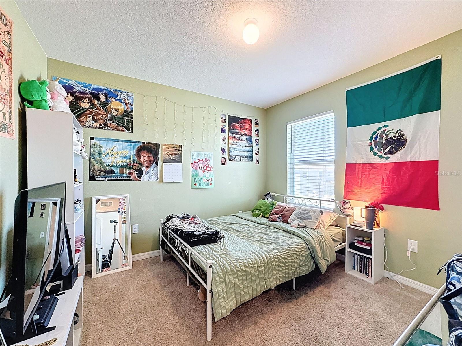 Image 36 of 57 For 6561 Seaway Drive