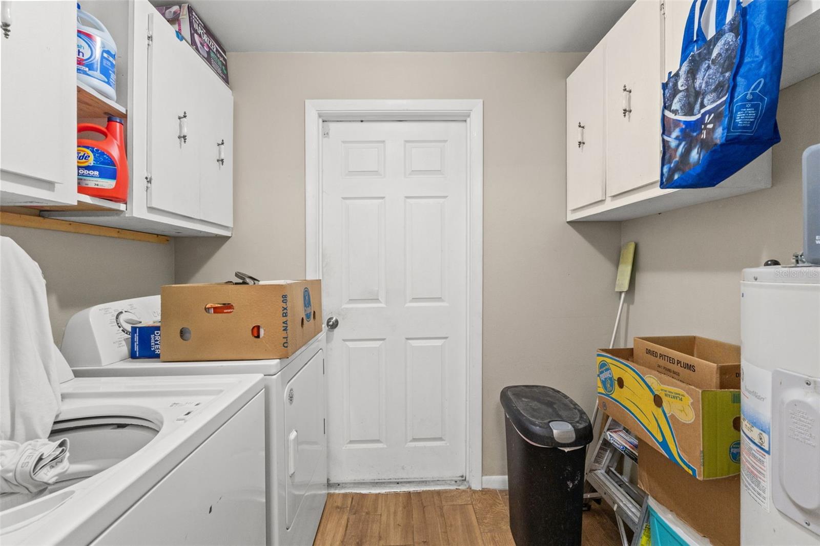 Image 18 of 26 For 9640 Northcliffe Boulevard