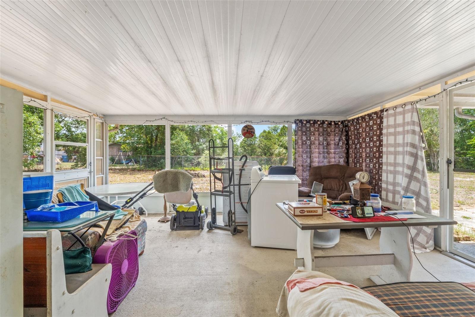 Image 20 of 26 For 9640 Northcliffe Boulevard