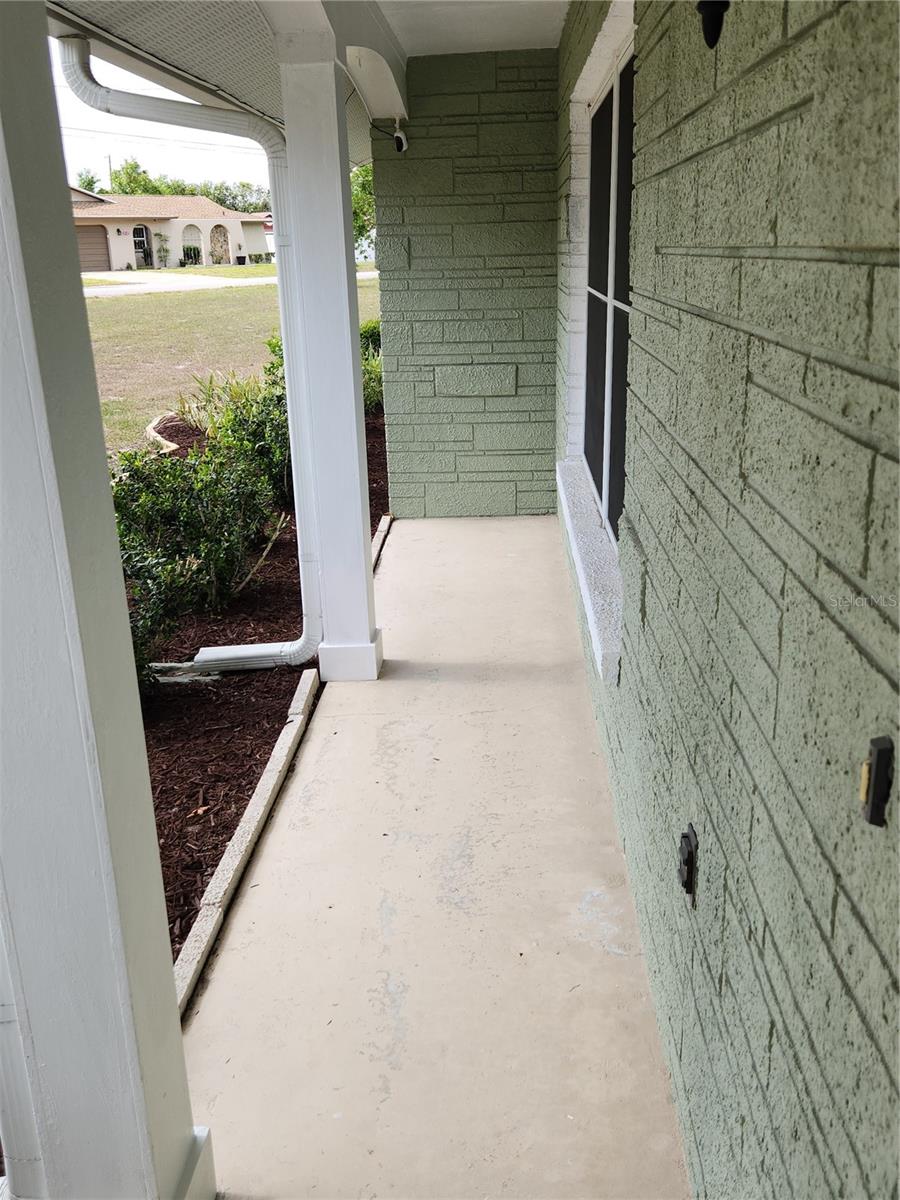 Image 2 of 37 For 273 Gulfport Lane