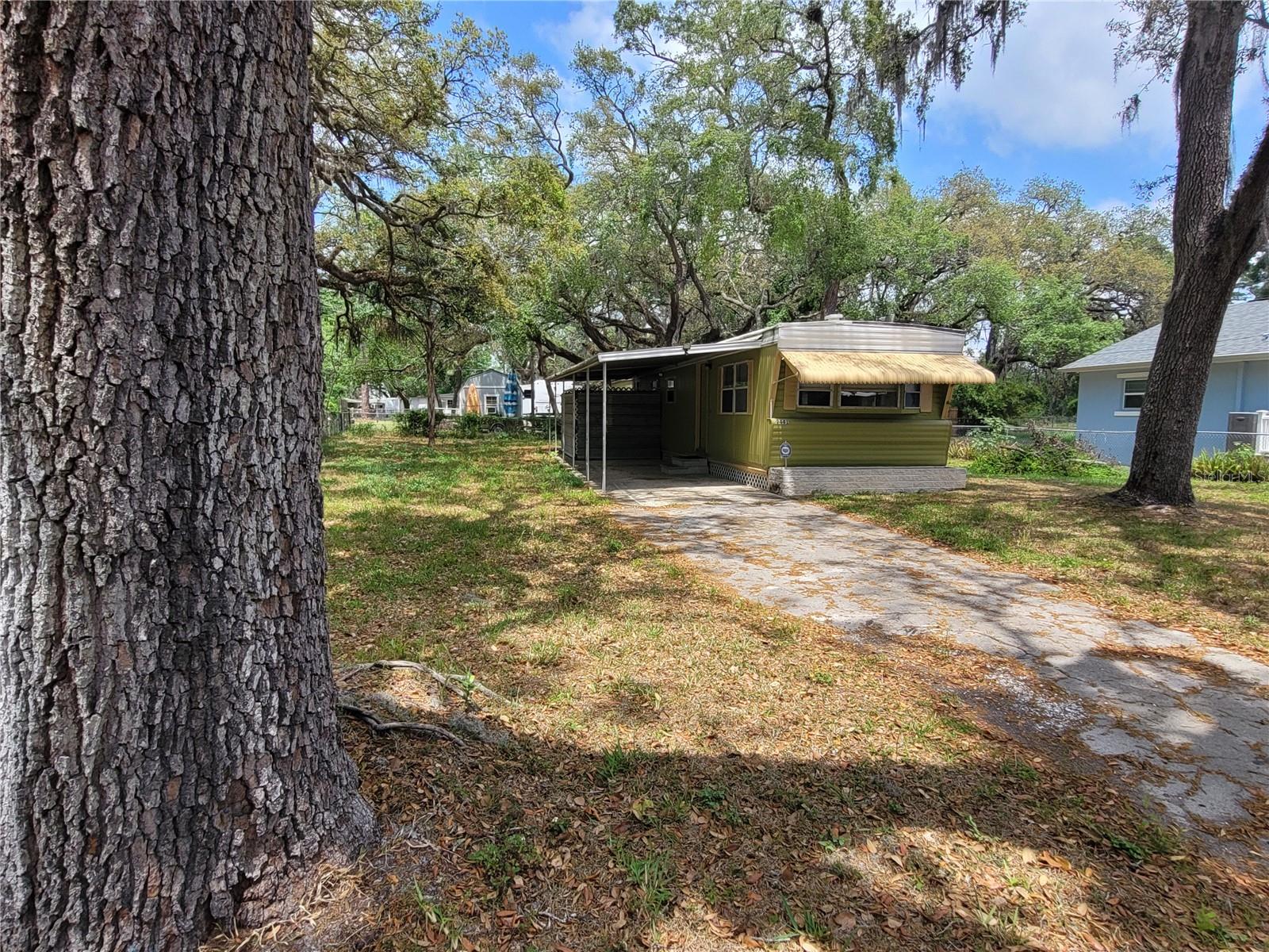Image 18 of 39 For 9441 Teak Street