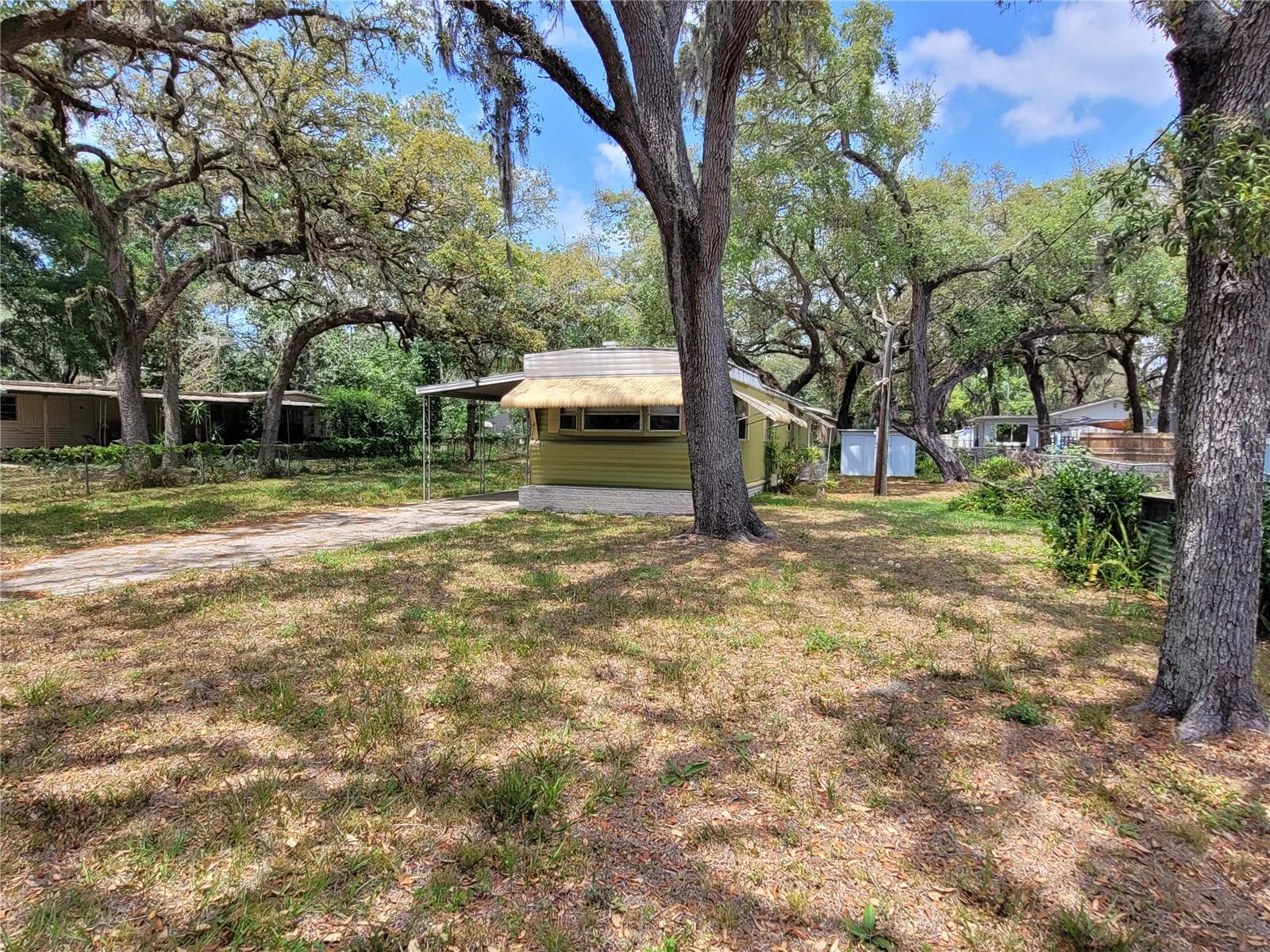 Image 27 of 39 For 9441 Teak Street