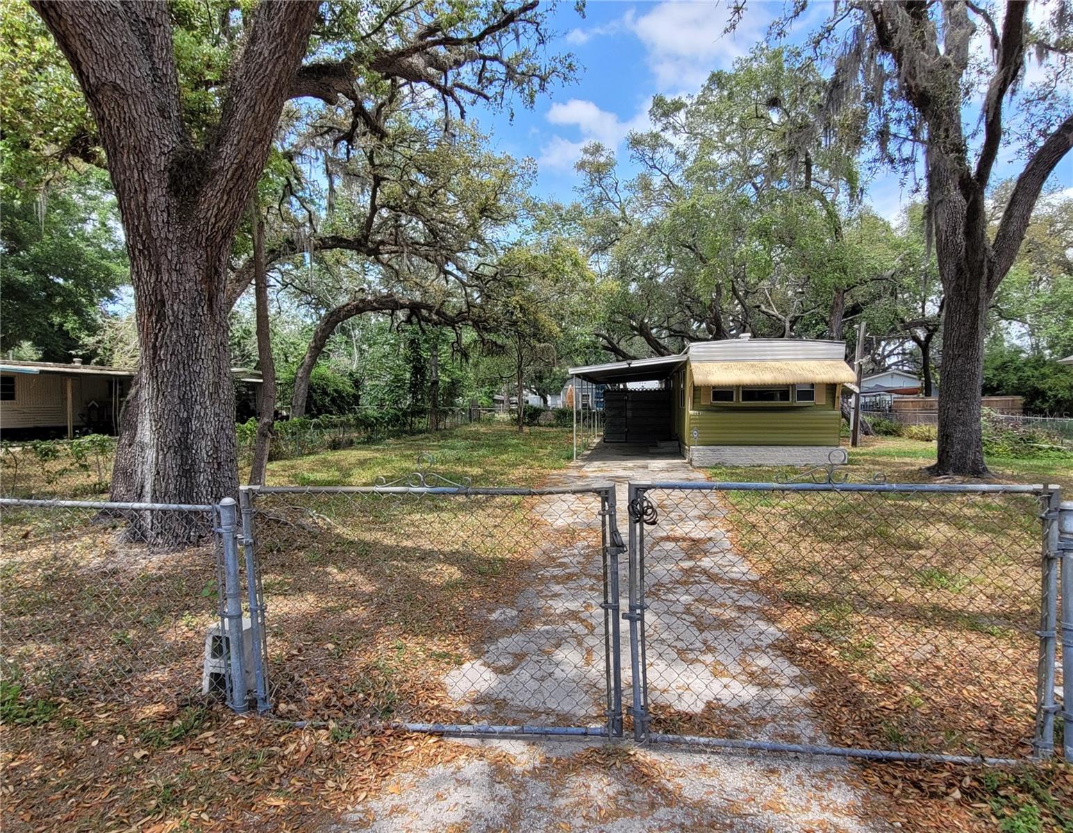 Image 28 of 39 For 9441 Teak Street