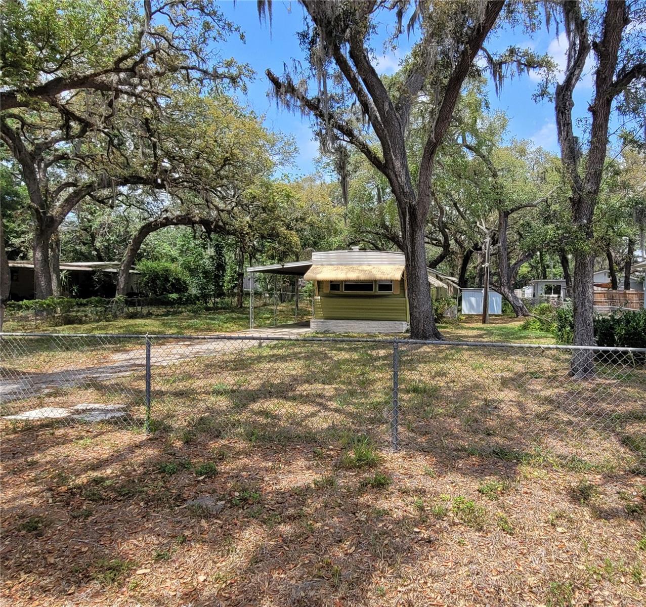 Image 29 of 39 For 9441 Teak Street