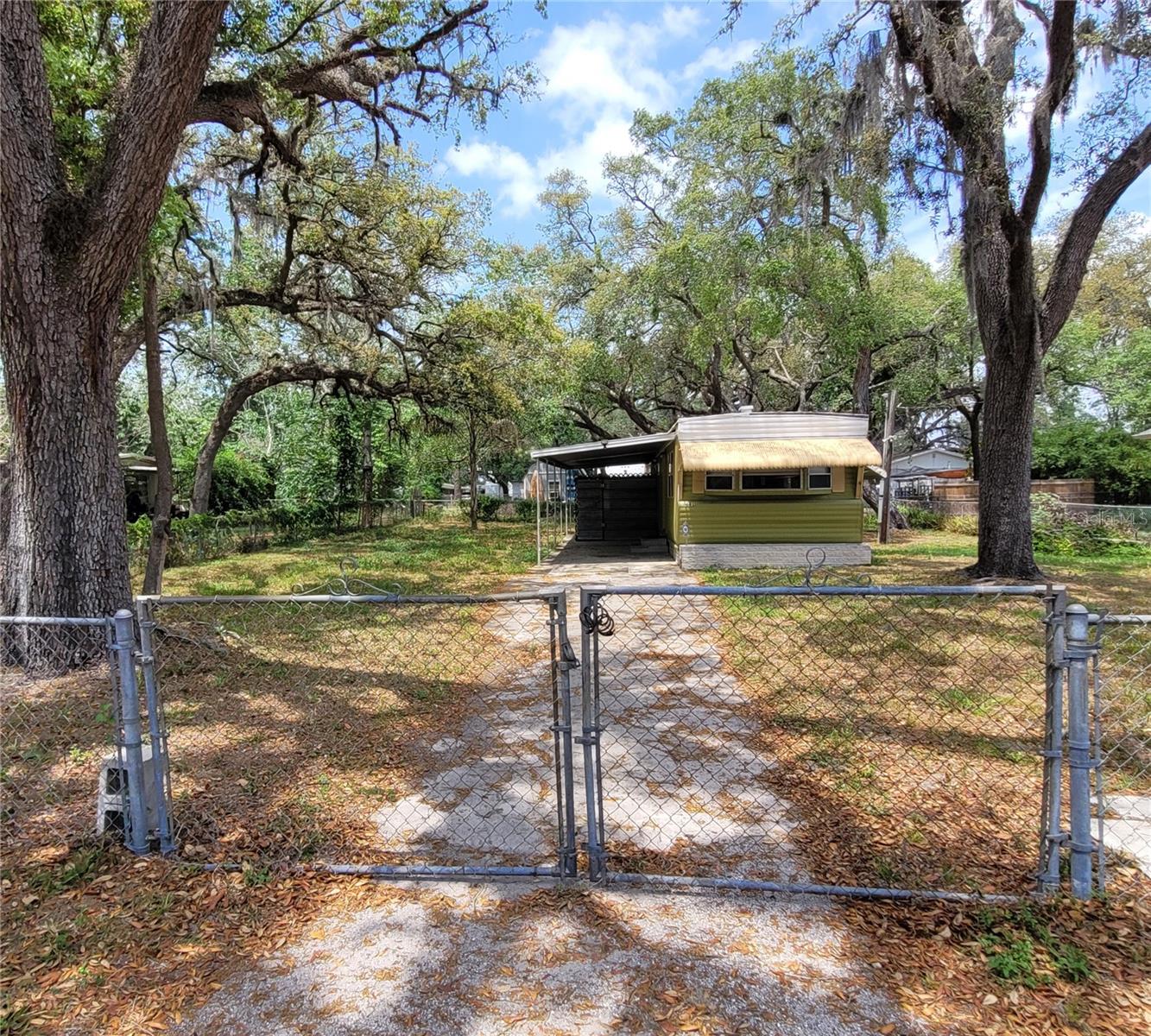 Image 31 of 39 For 9441 Teak Street