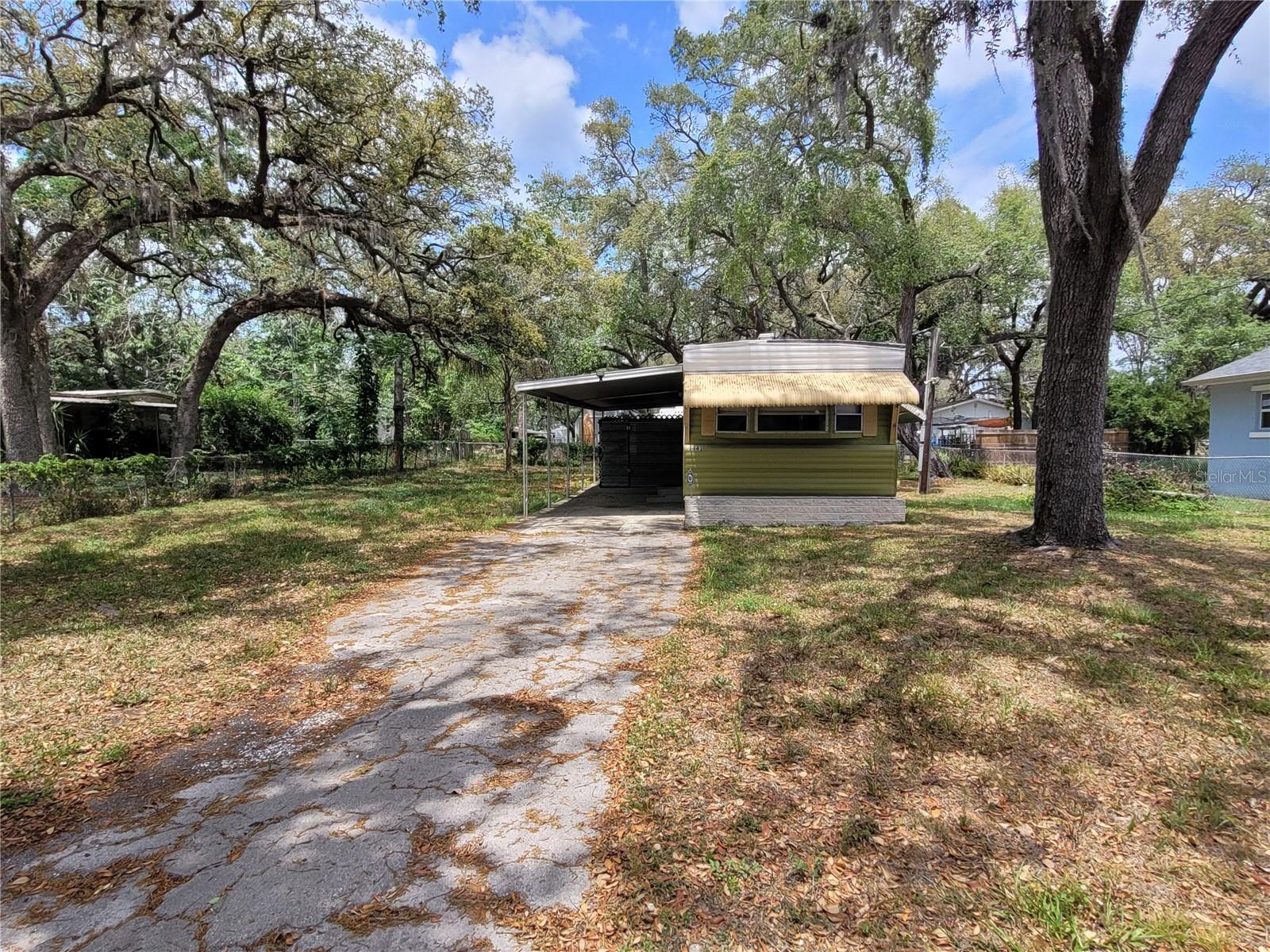 Image 36 of 39 For 9441 Teak Street