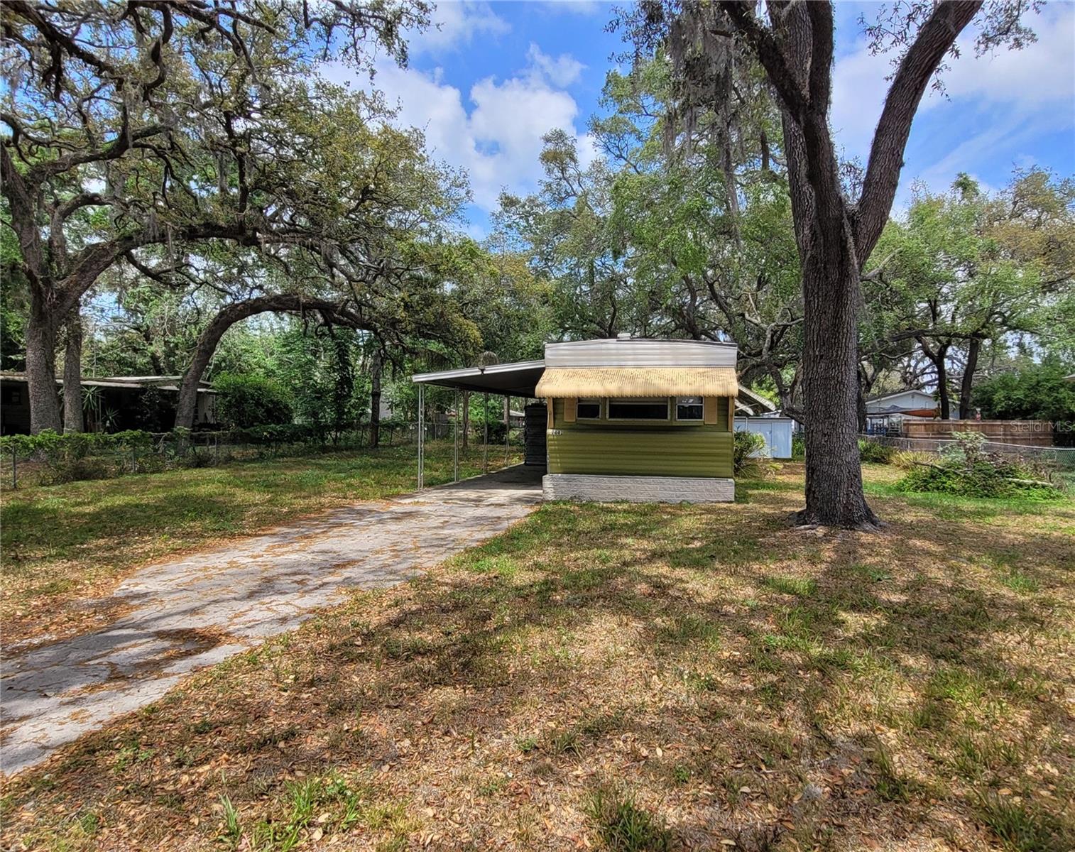 Image 37 of 39 For 9441 Teak Street