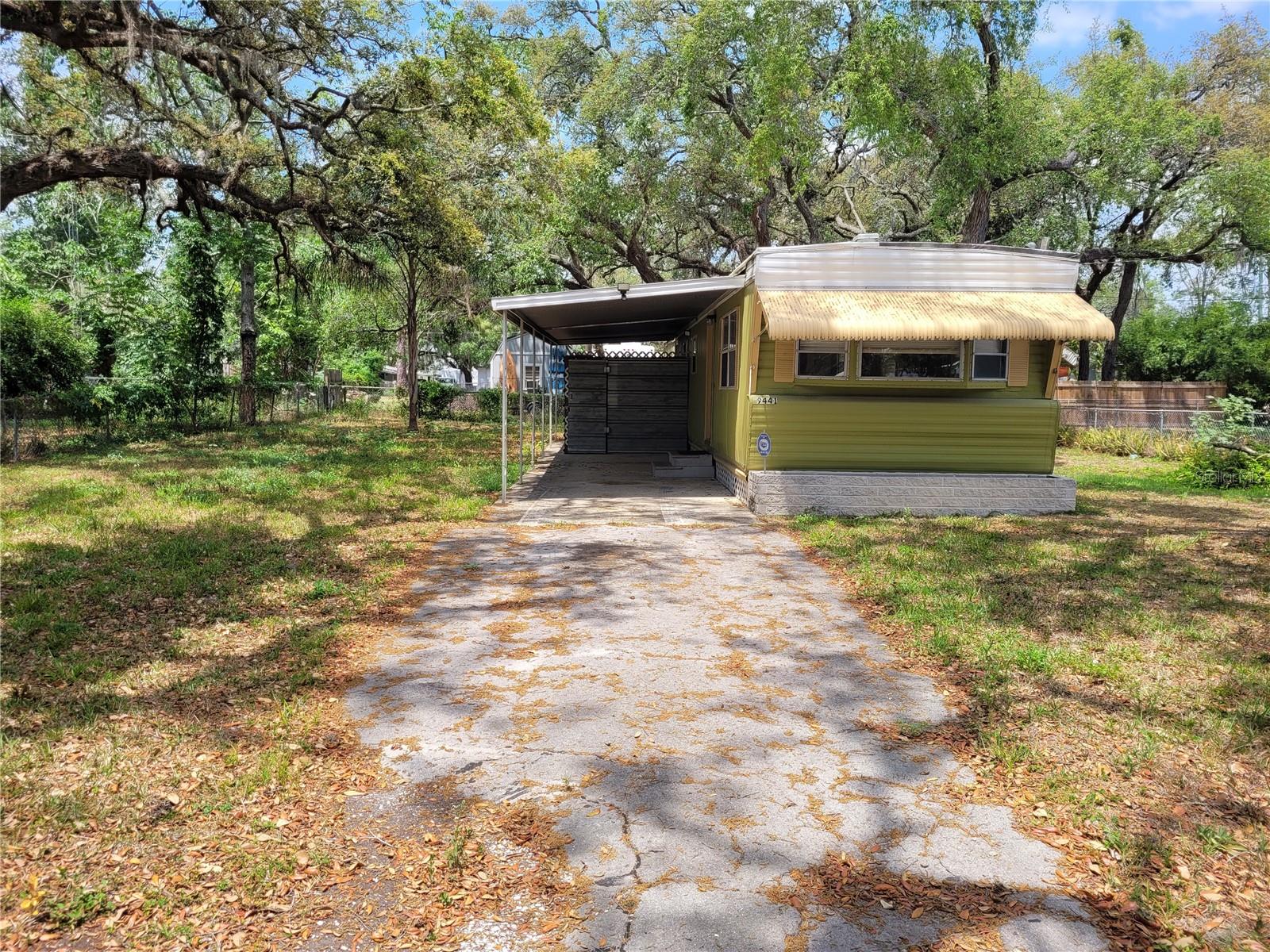 Image 6 of 39 For 9441 Teak Street