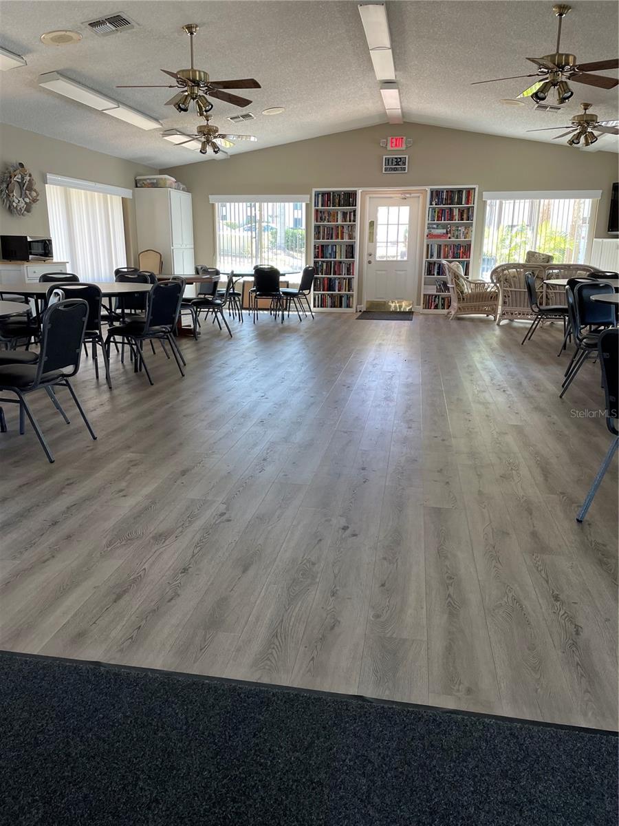 Image 3 of 13 For 2642 Pine Ridge Way S B2
