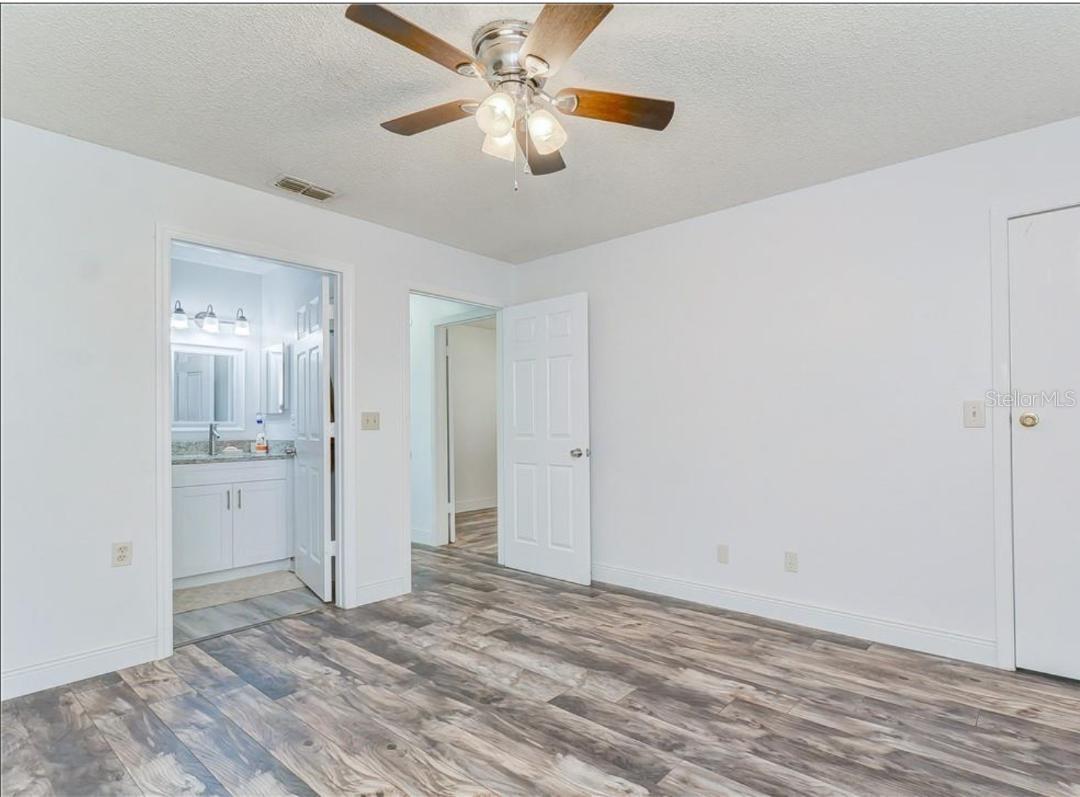 Image 10 of 18 For 37733 14th Avenue