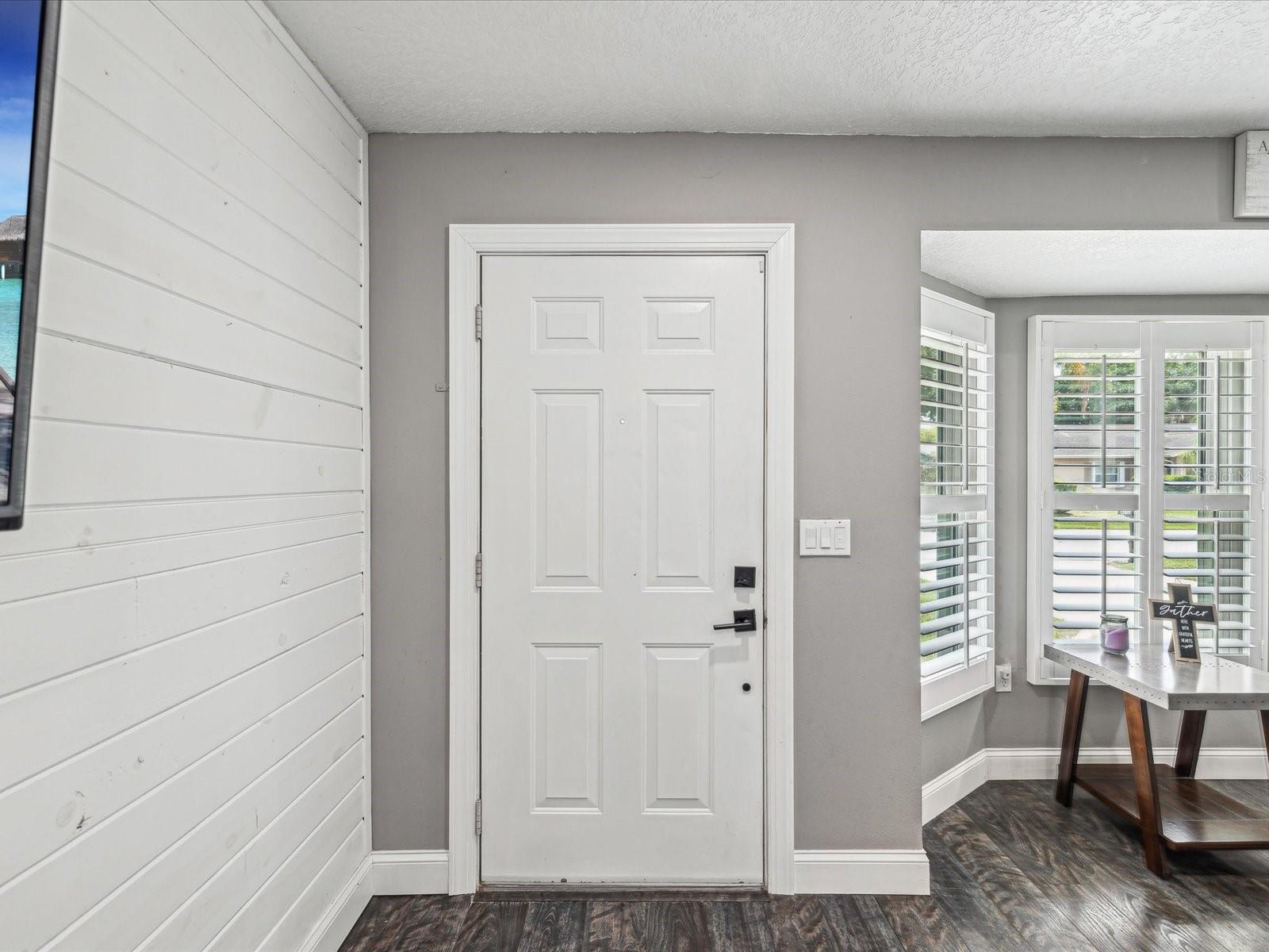 Image 6 of 43 For 4315 Oakland Drive