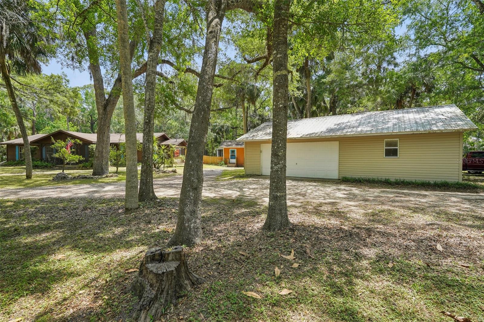 Image 43 of 55 For 48 Azalee Avenue