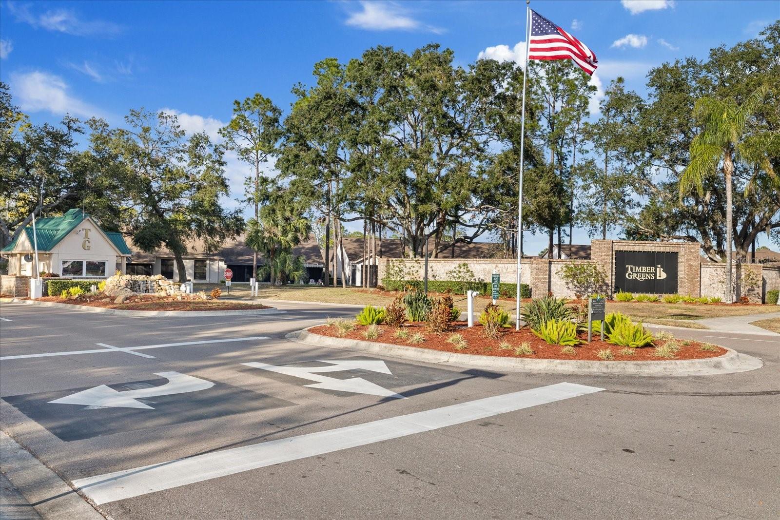 Listing photo id 4 for 9652 Oakwood Hills Court