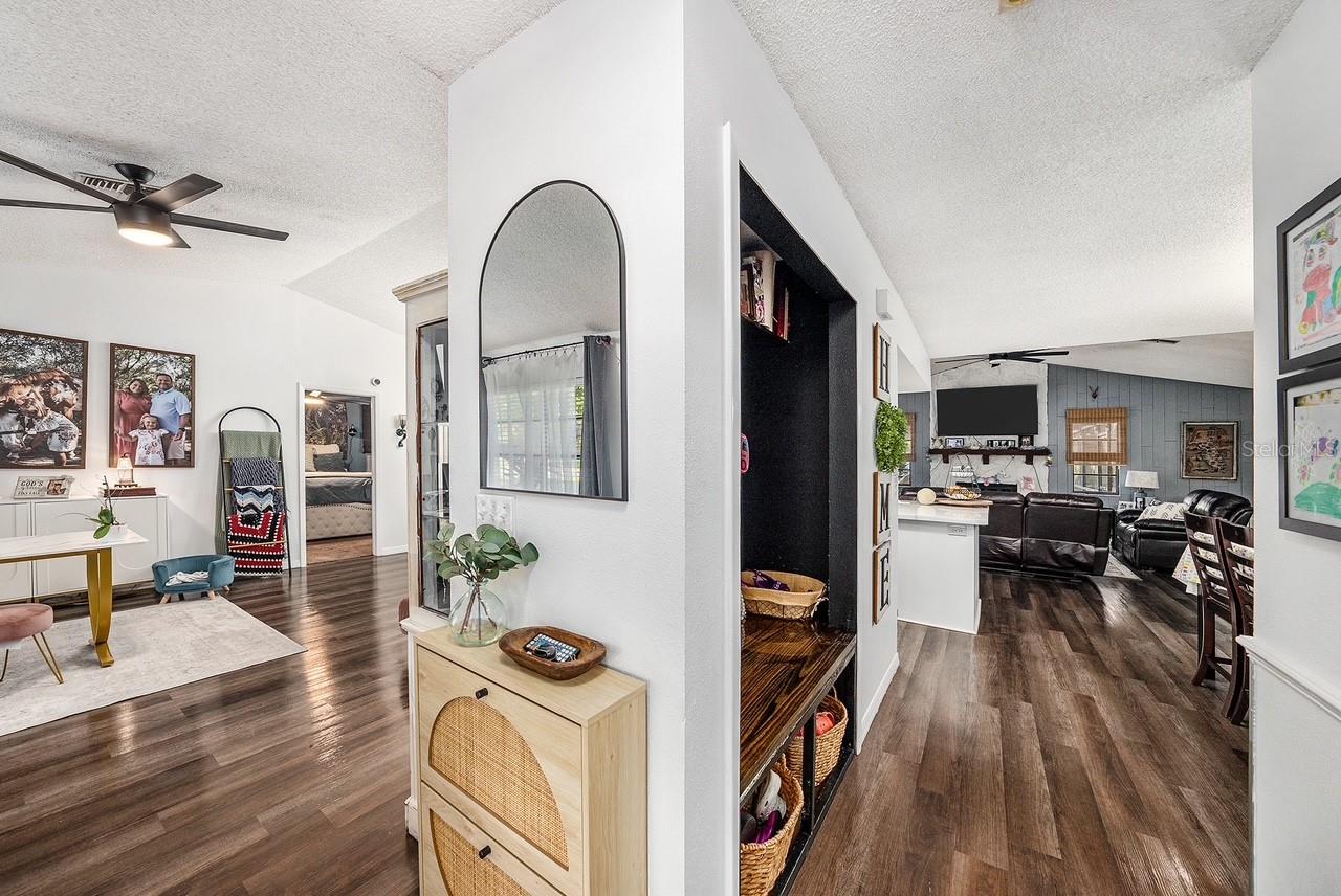 Image 16 of 31 For 2254 Coachman Road