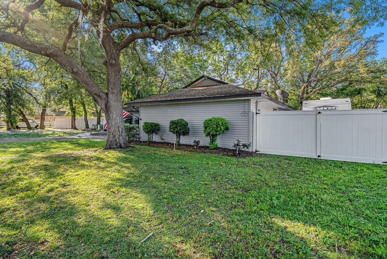 Image 28 of 31 For 2254 Coachman Road