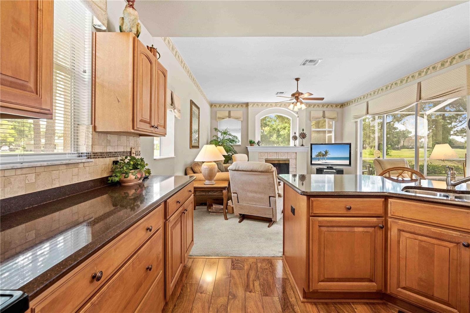 Image 17 of 75 For 5164 Golf Club Lane