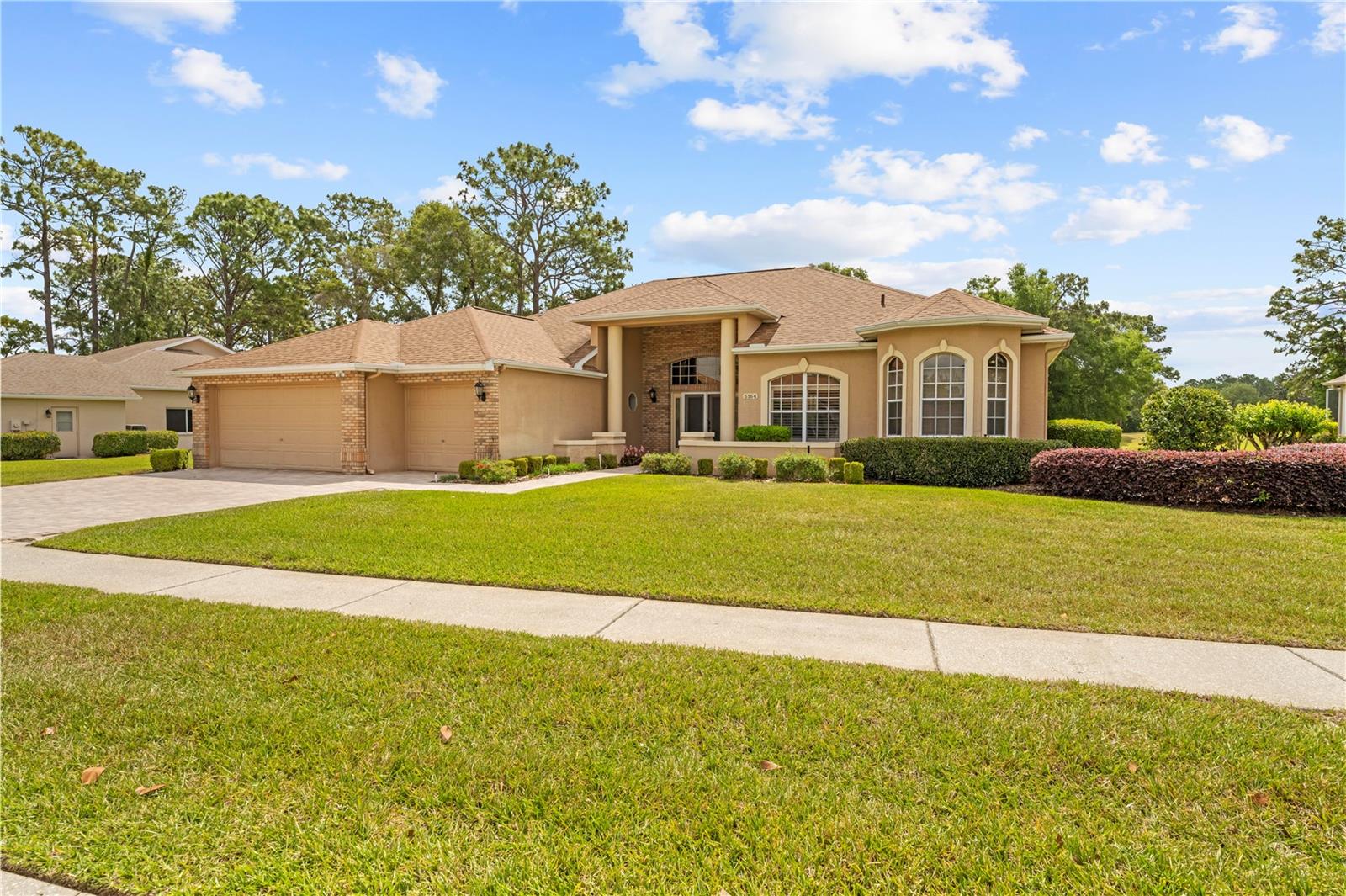 Image 65 of 75 For 5164 Golf Club Lane