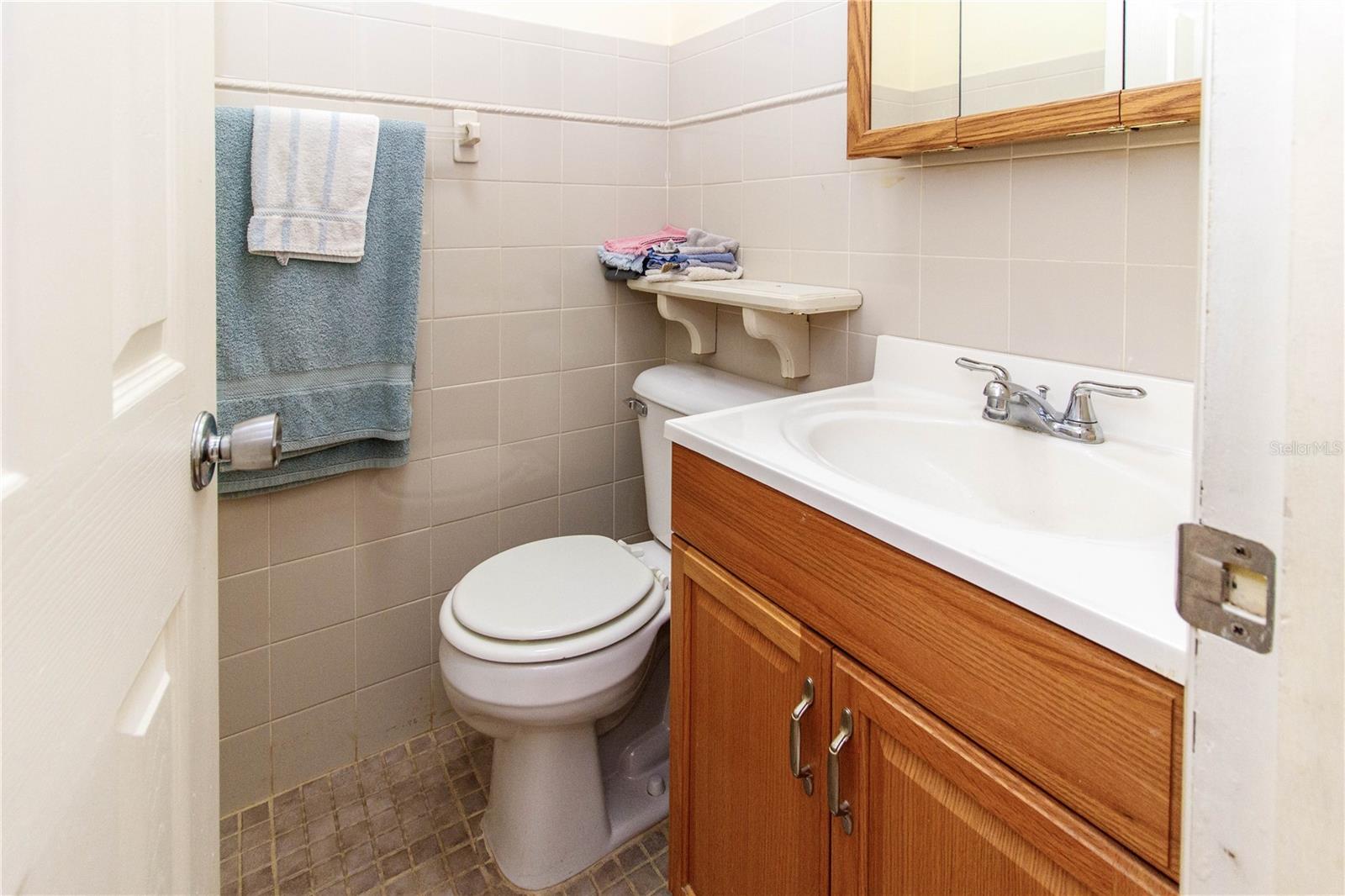 Image 18 of 22 For 7715 Gulf Highlands Dr