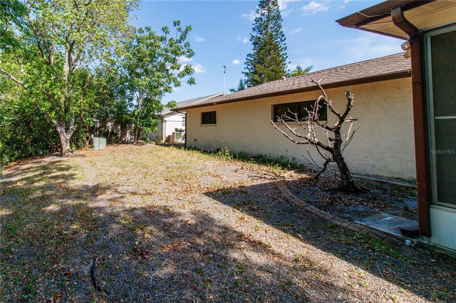 Image 21 of 22 For 7715 Gulf Highlands Dr