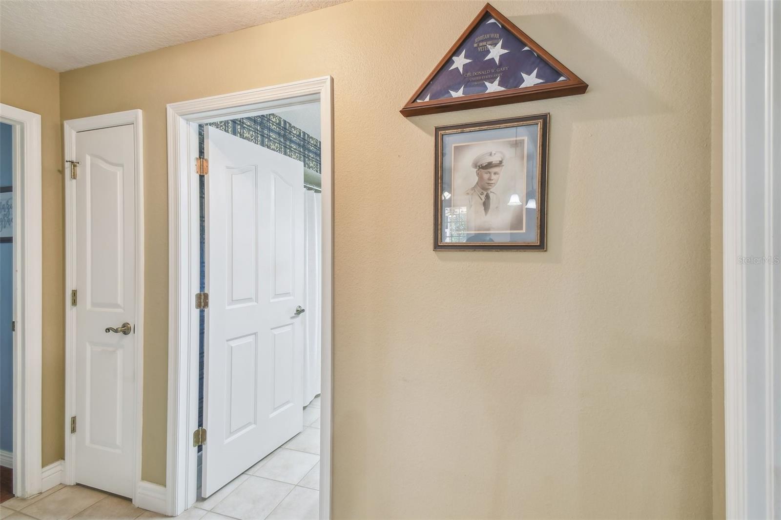 Image 10 of 98 For 18502 Winding Oaks Boulevard