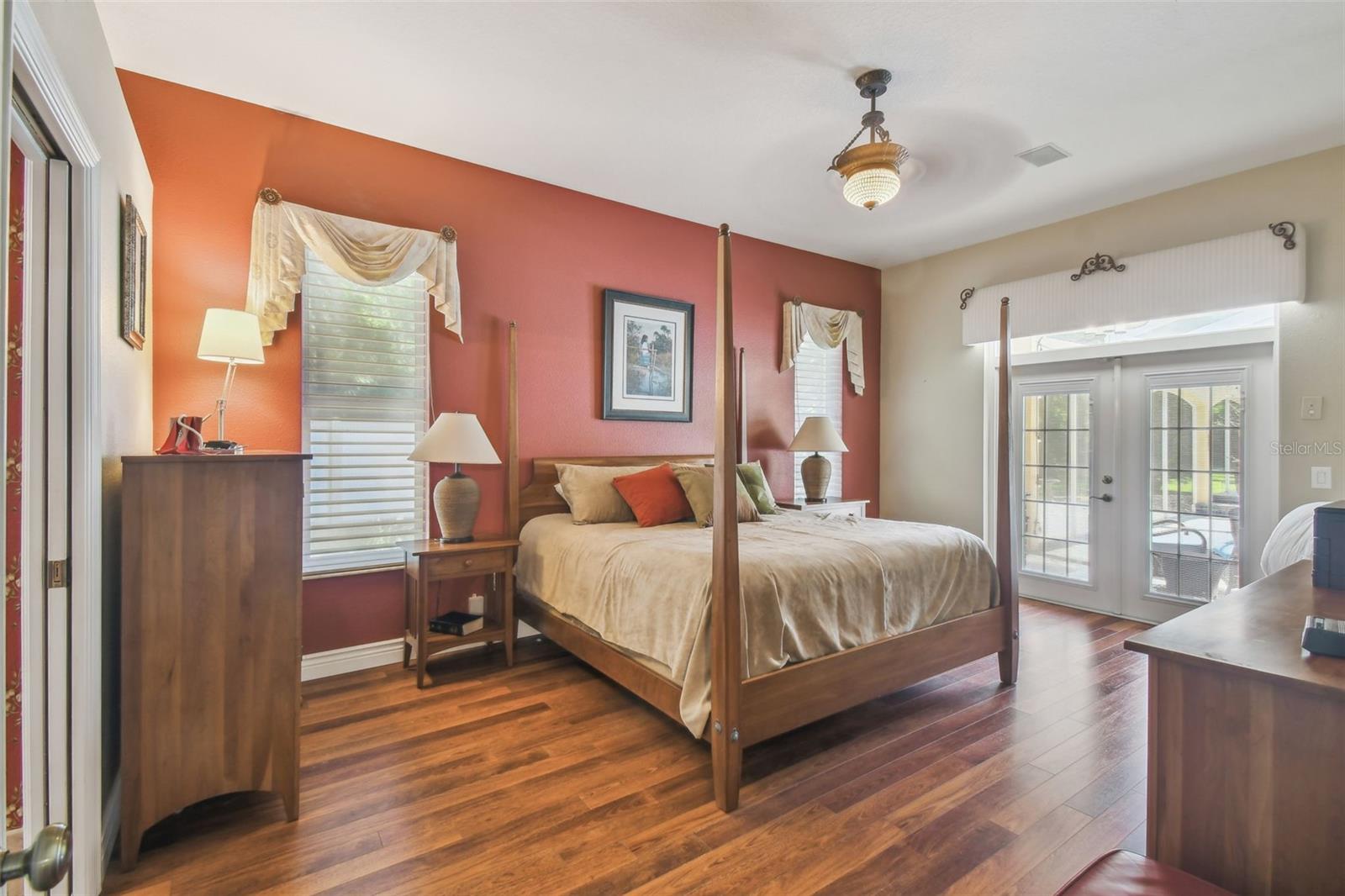 Image 17 of 98 For 18502 Winding Oaks Boulevard