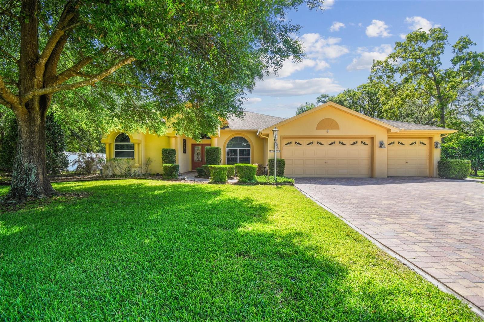 Image 3 of 98 For 18502 Winding Oaks Boulevard