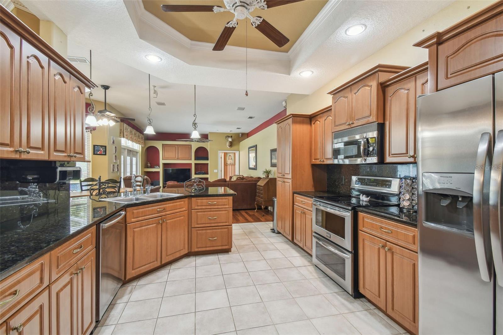Image 42 of 98 For 18502 Winding Oaks Boulevard