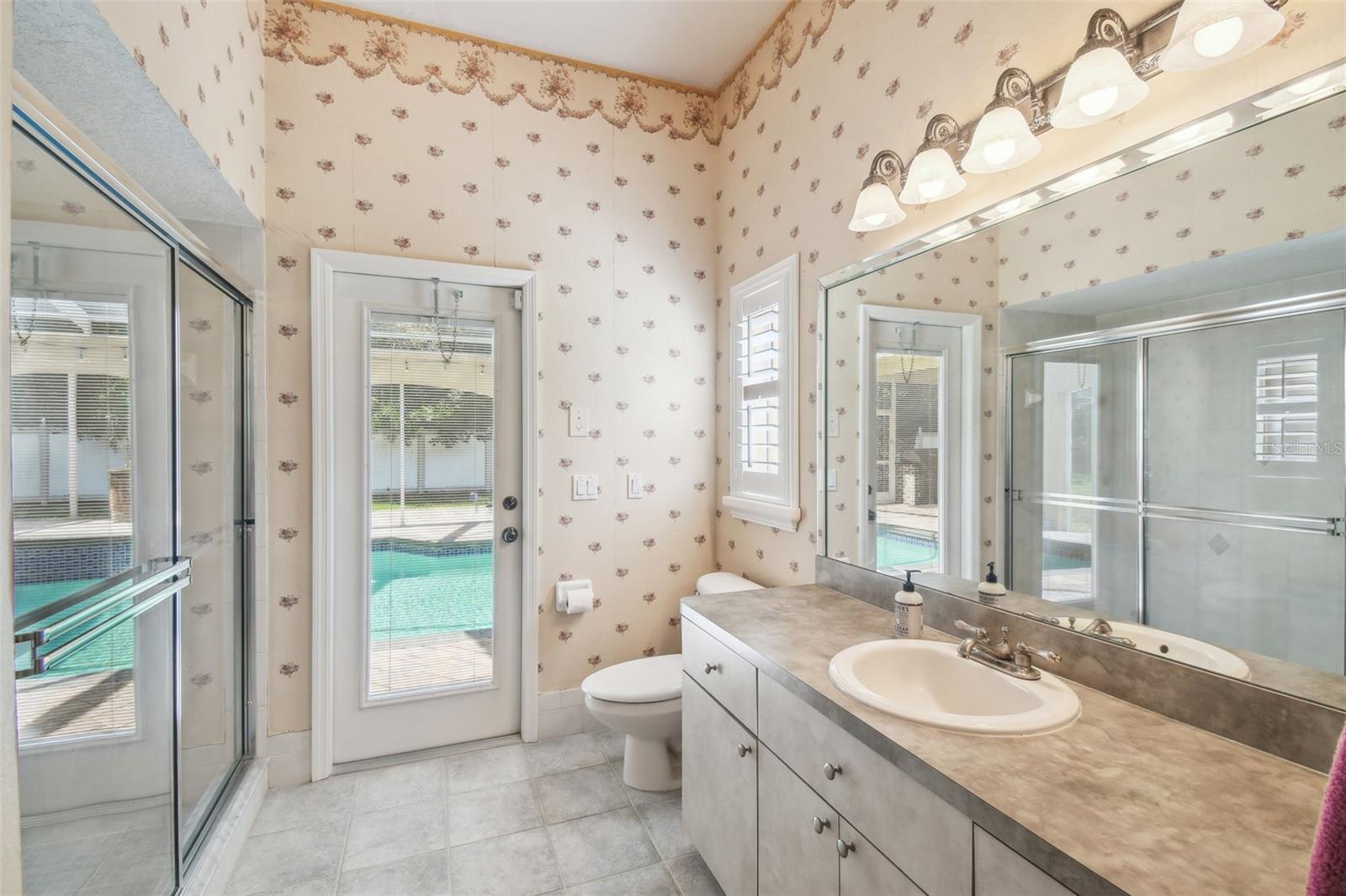 Image 55 of 98 For 18502 Winding Oaks Boulevard