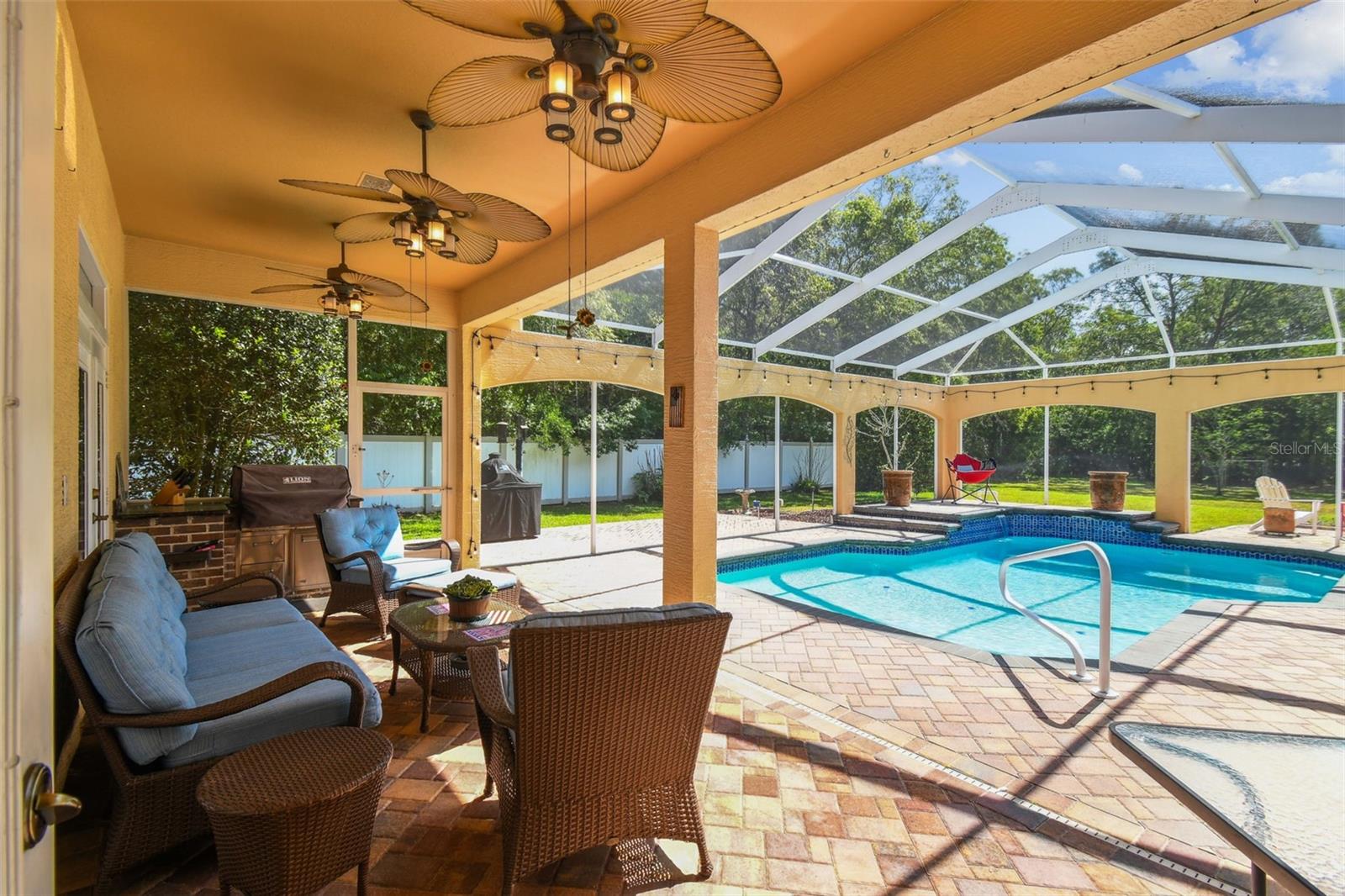 Image 58 of 98 For 18502 Winding Oaks Boulevard