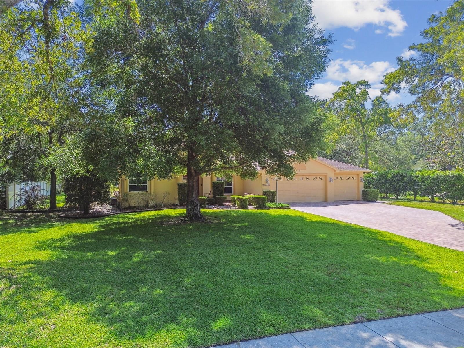 Image 71 of 98 For 18502 Winding Oaks Boulevard
