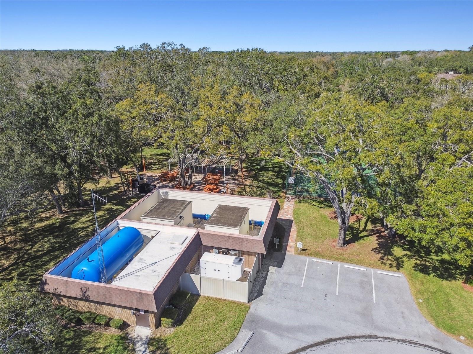 Image 92 of 98 For 18502 Winding Oaks Boulevard