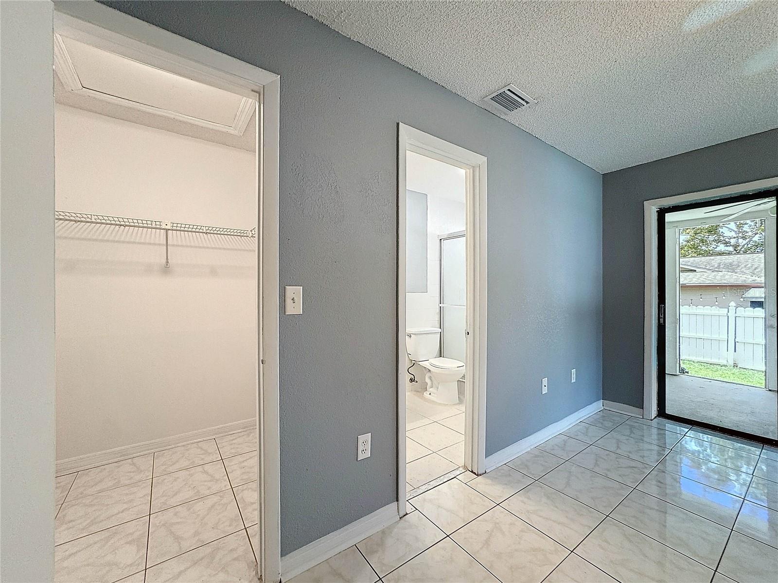Image 17 of 33 For 5147 Larch Lane