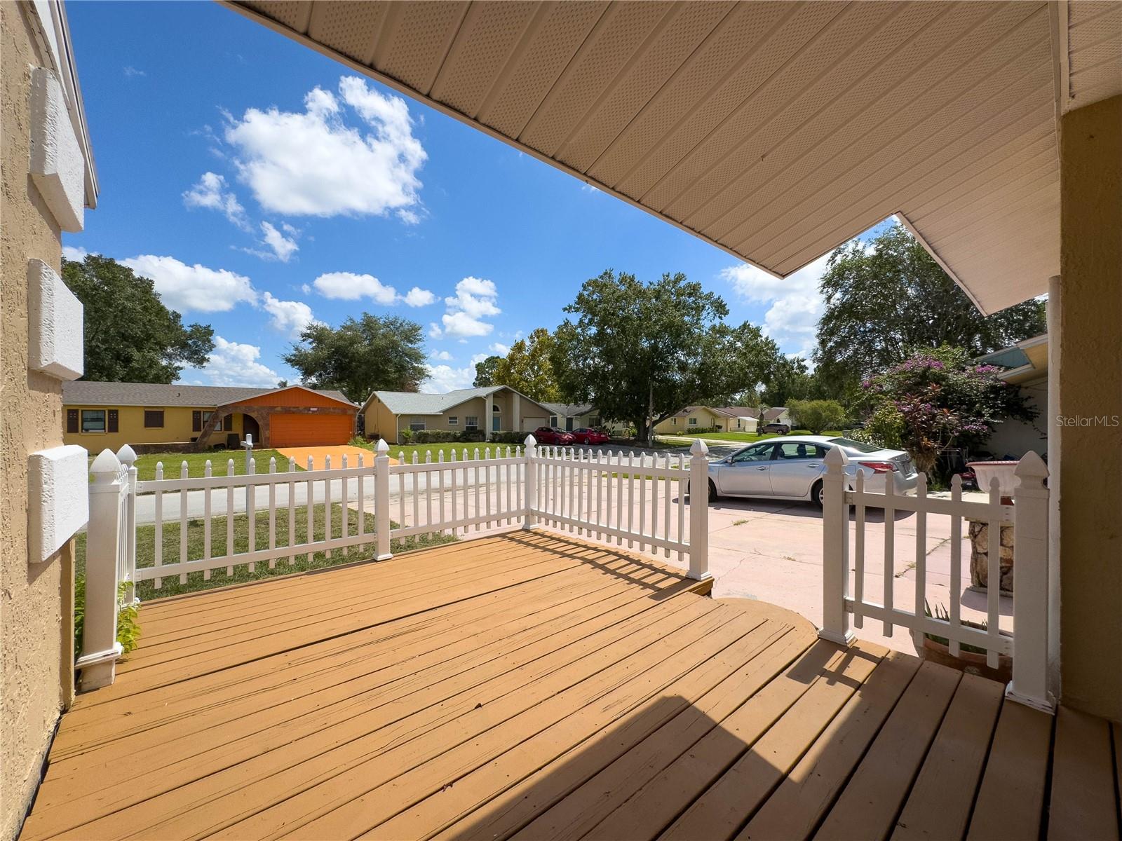 Image 5 of 33 For 5147 Larch Lane