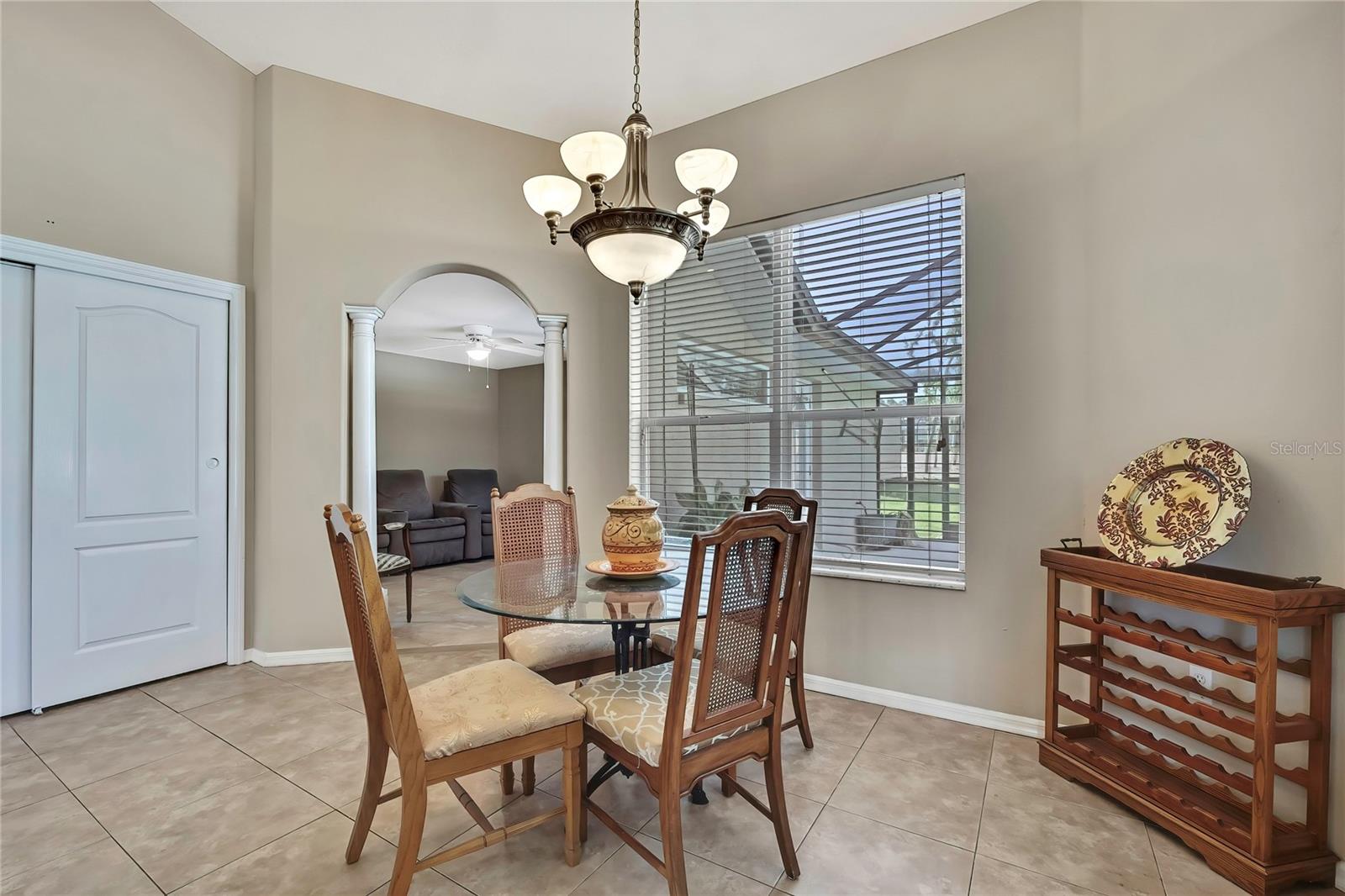 Image 18 of 49 For 11336 Flower Avenue