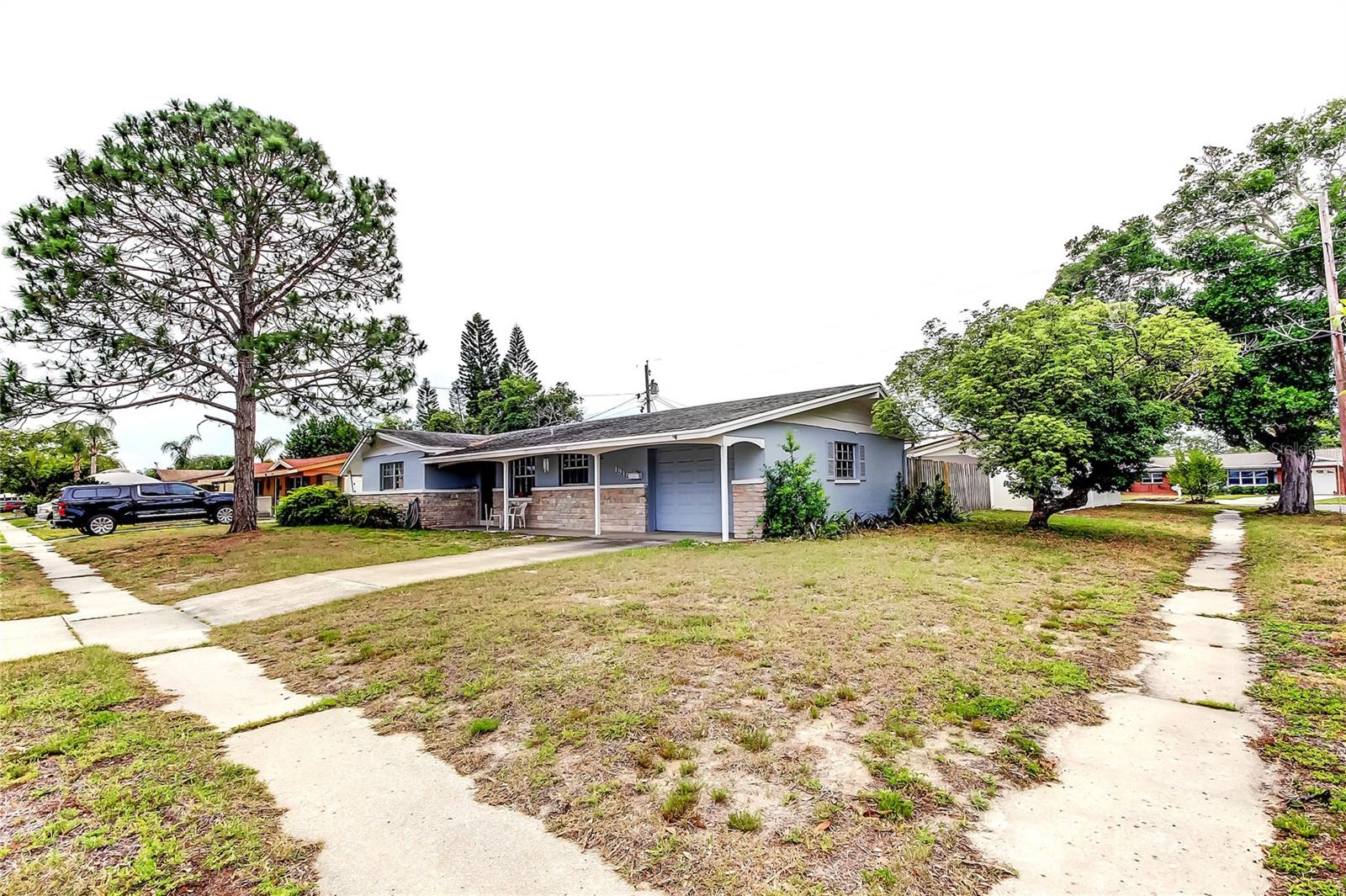 Listing photo id 17 for 1919 Harpoon Drive