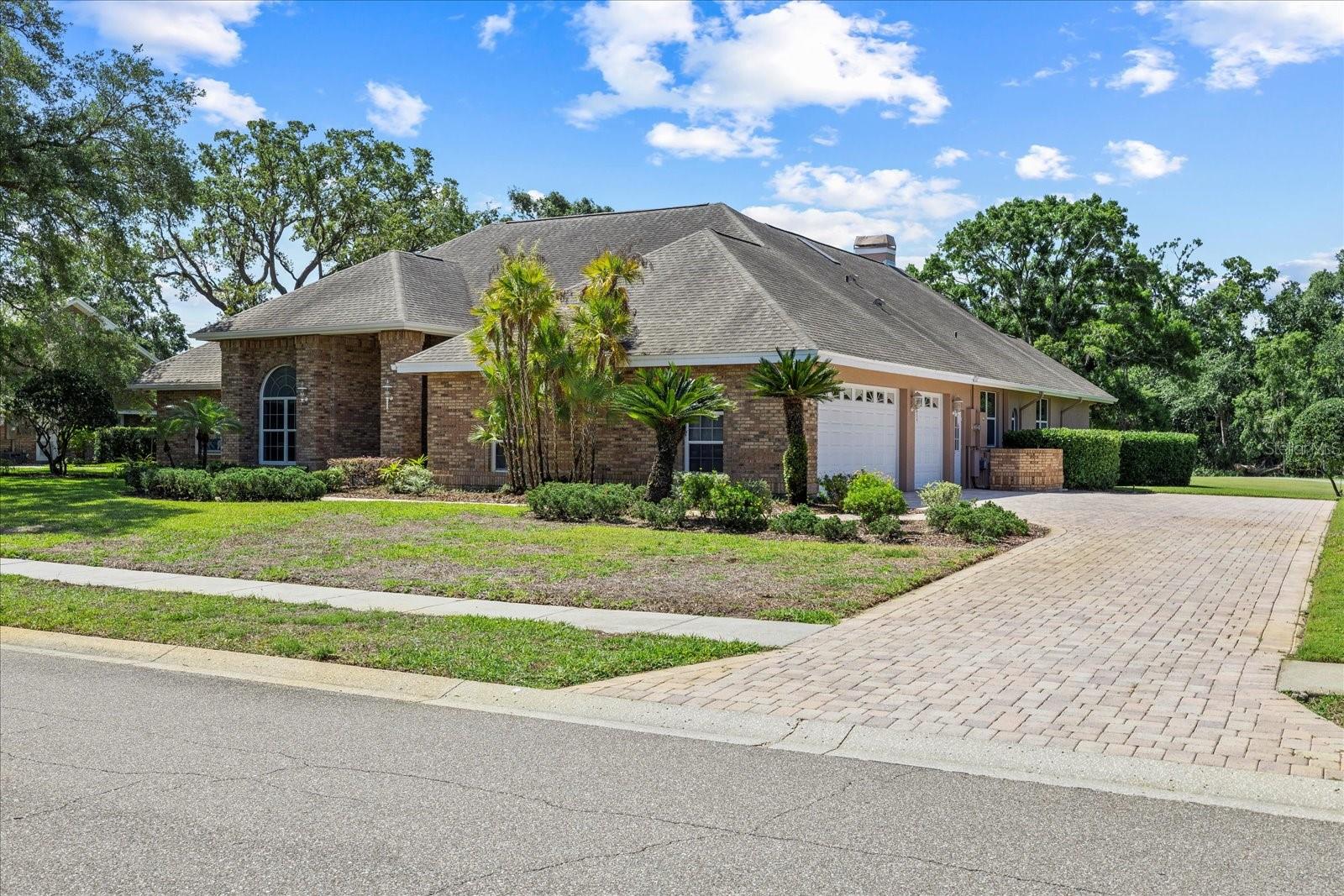 Image 17 of 83 For 888 Royal Birkdale Drive