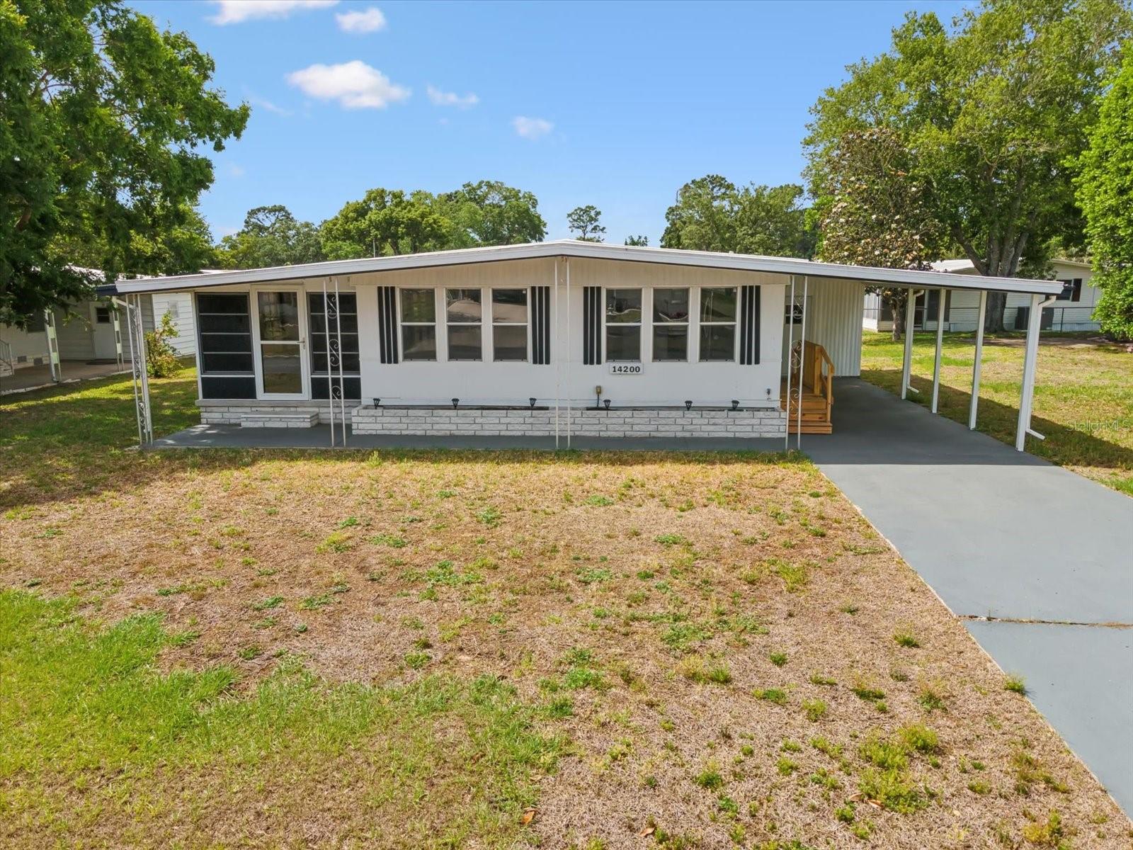 Details for 14200 Sandhurst Street, BROOKSVILLE, FL 34613