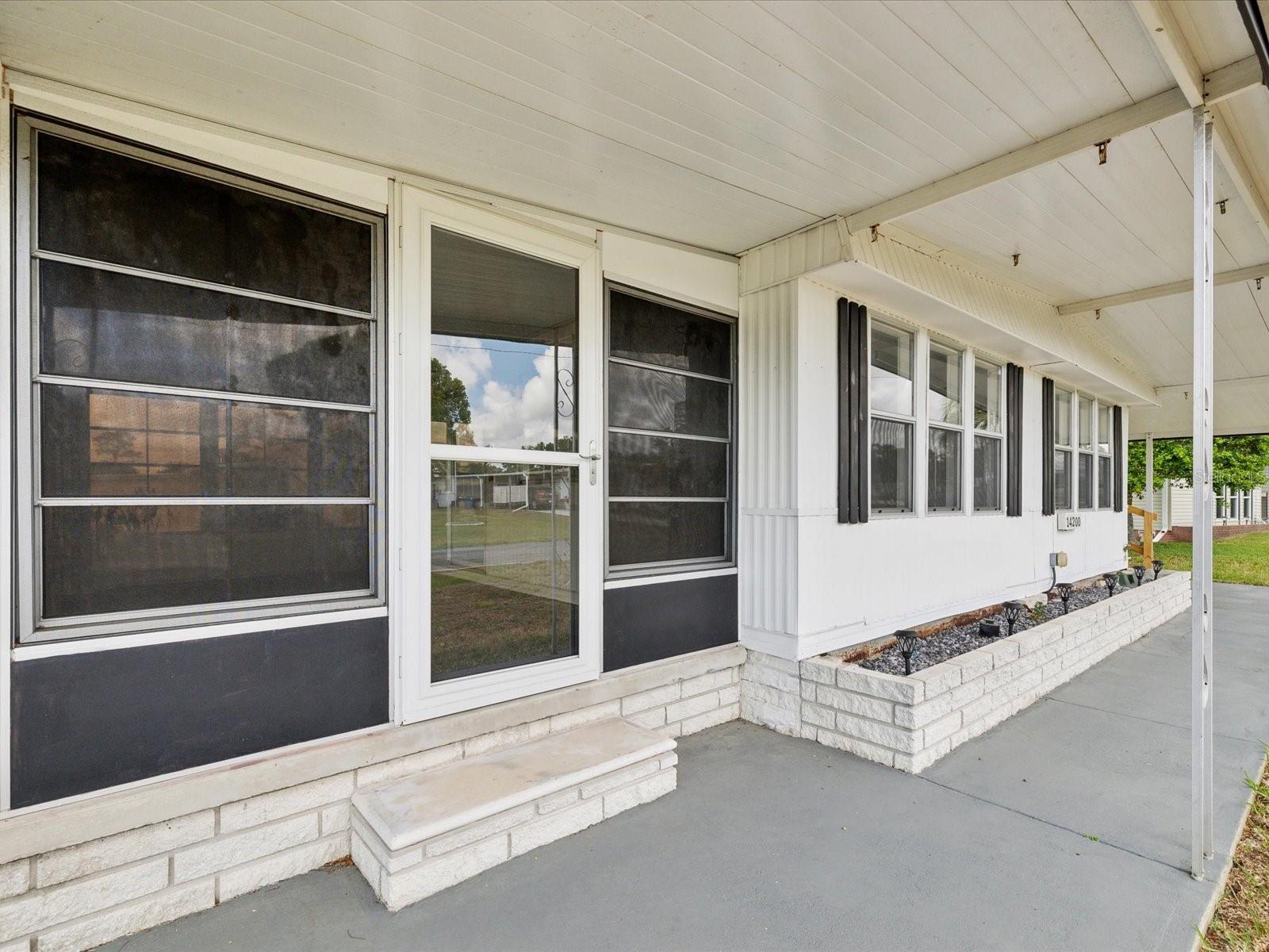 Image 34 of 66 For 14200 Sandhurst Street