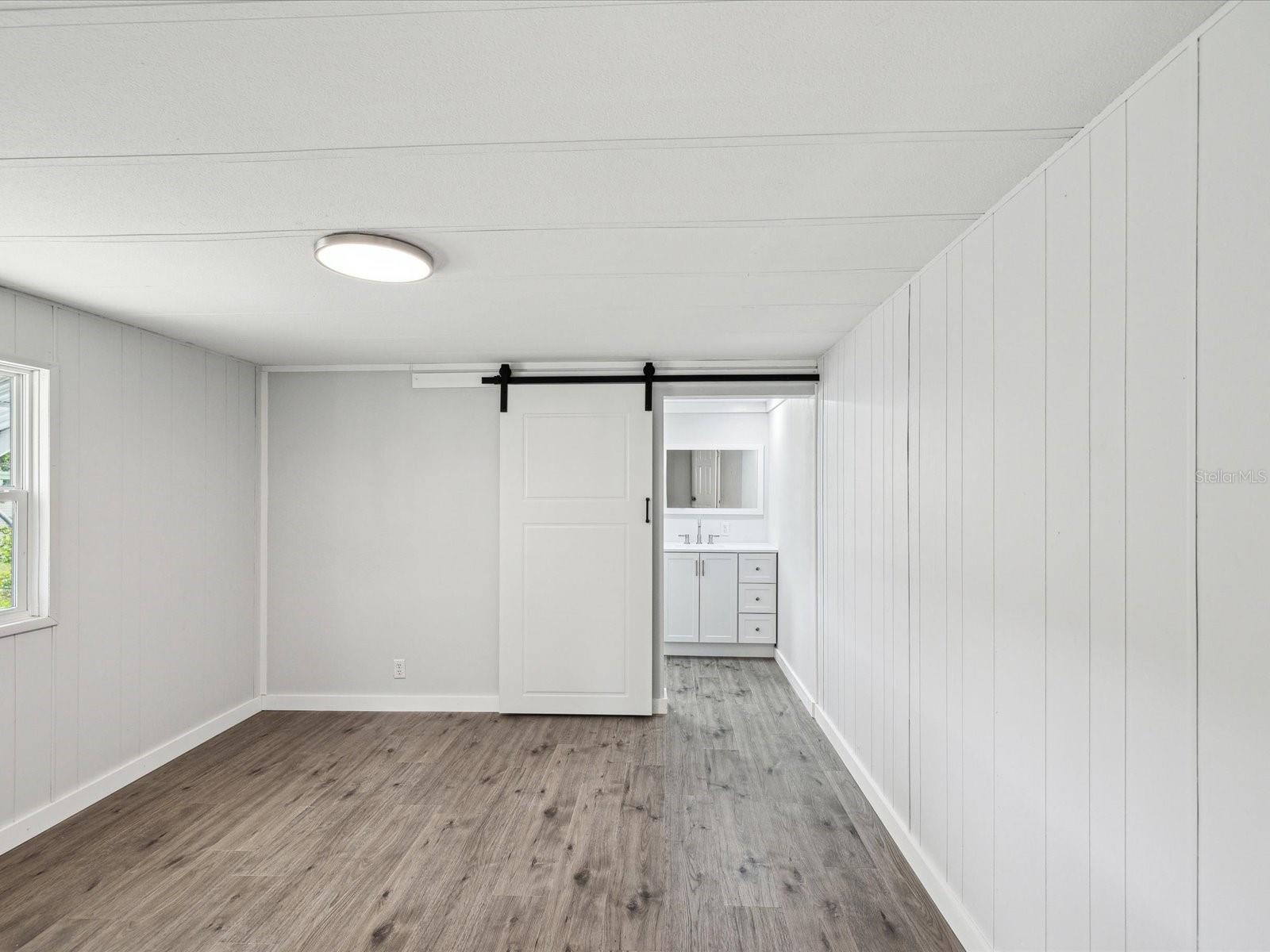 Image 8 of 66 For 14200 Sandhurst Street